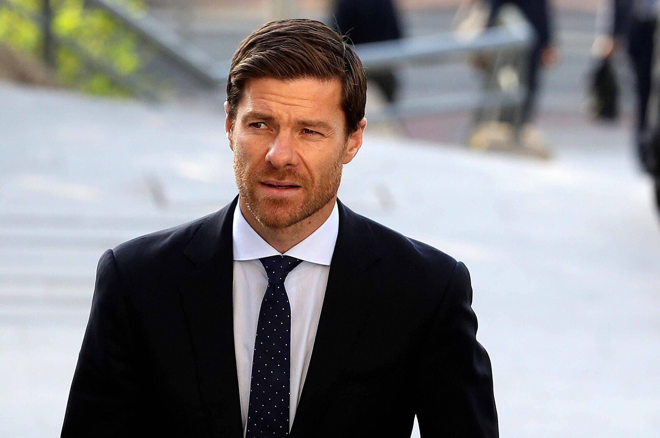 Ex-Profi Xabi Alonso, hier am 9. Oktober 2019, wäre beinahe Trainer von Borussia Mönchengladbach geworden.
