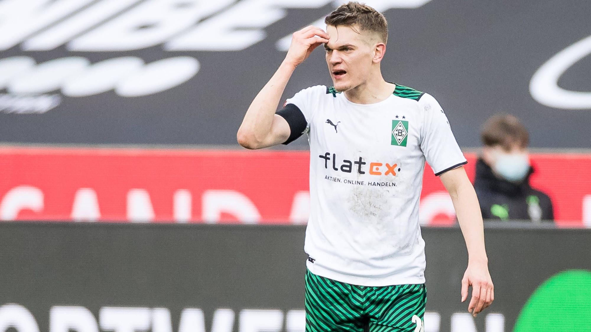 Matthias Ginter beim Bundesliga-Spiel Borussia Mönchengladbach gegen den VfL Wolfsburg am 26.02.2022 im Borussia-Park.