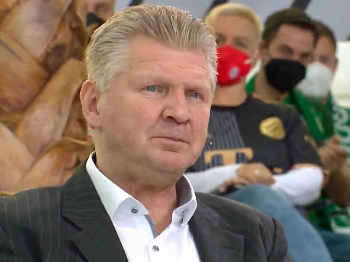 Stefan Effenberg als TV-Experte im Sport1-Doppelpass am Sonntag (6. März 2022).