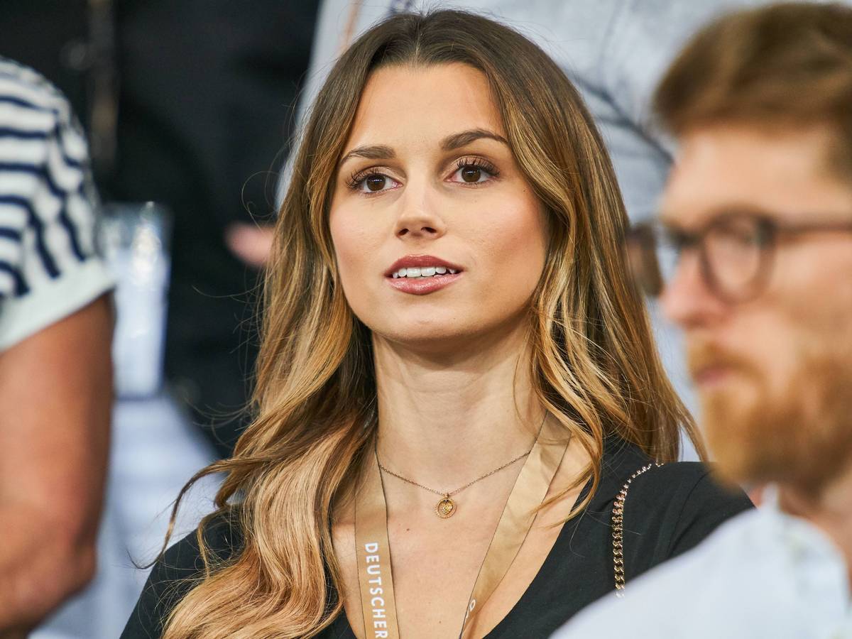 Germany - Peru, Sinsheim, Sept 09, 2018 Christina Raphaella, wife of Matthias GINTER, DFB 4 GERMANY - PERU 2-1 Important: DFB regulations prohibit any use of photographs as image sequences and/or quasi-video. Football friendly match, test, Season 2018/2019, September 09, 2018 Sinsheim, Germany. Photographer: Peter Schatz / MAGICS