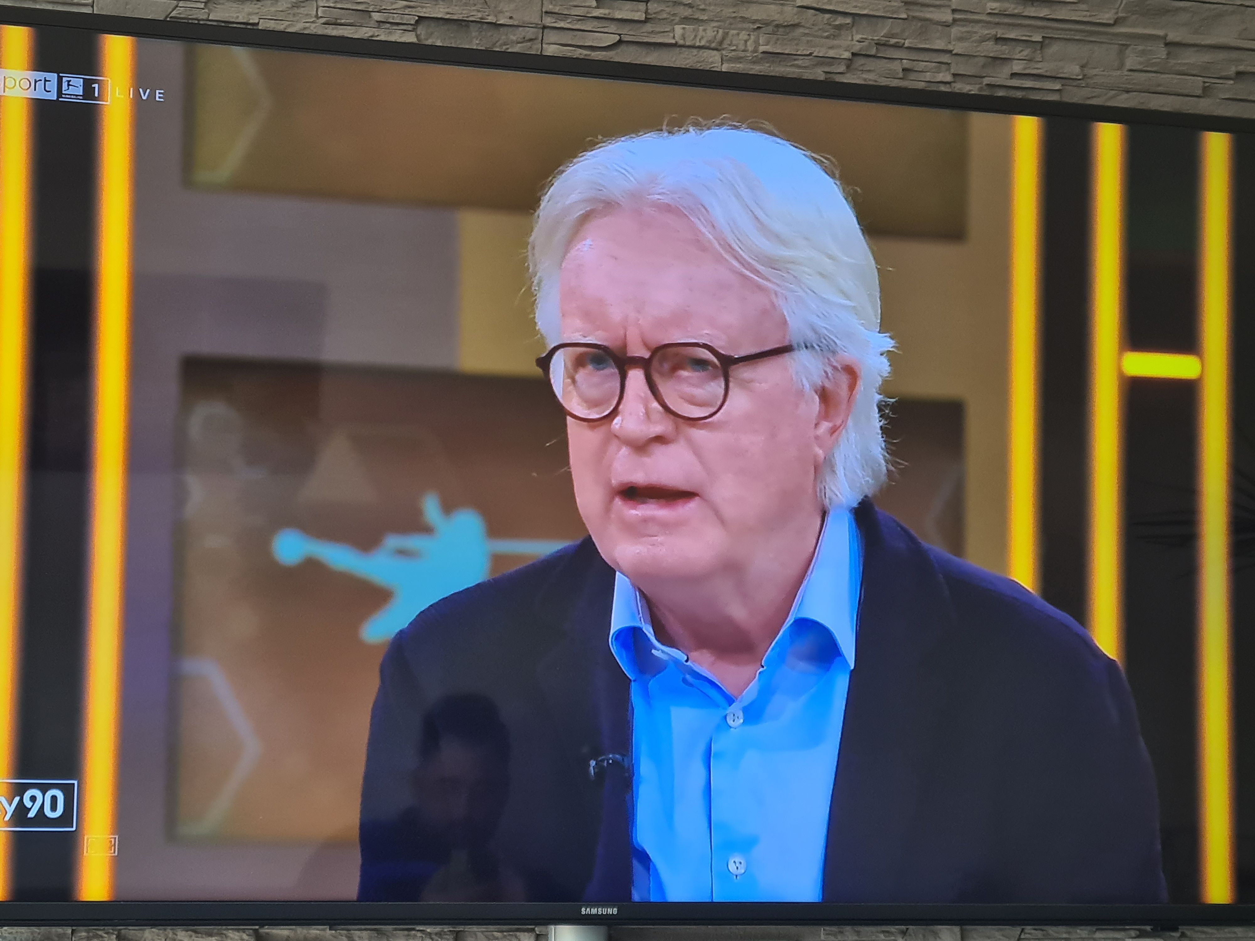 Winfried Schäfer war am Sonntag (13. März 2022) in der Talkrunde Sky90 zu Gast.