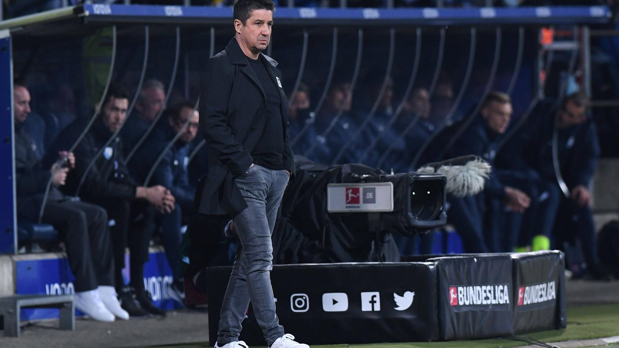 Co-Trainer Christian Peintinger, in Vertretung des an Corona erkrankten Cheftrainers Adi Hütter, am 27. Bundesliga-Spieltag zwischen dem VfL Bochum und Borussia Mönchengladbach am 18.März 2022 im Vonovia Ruhrstadion.
