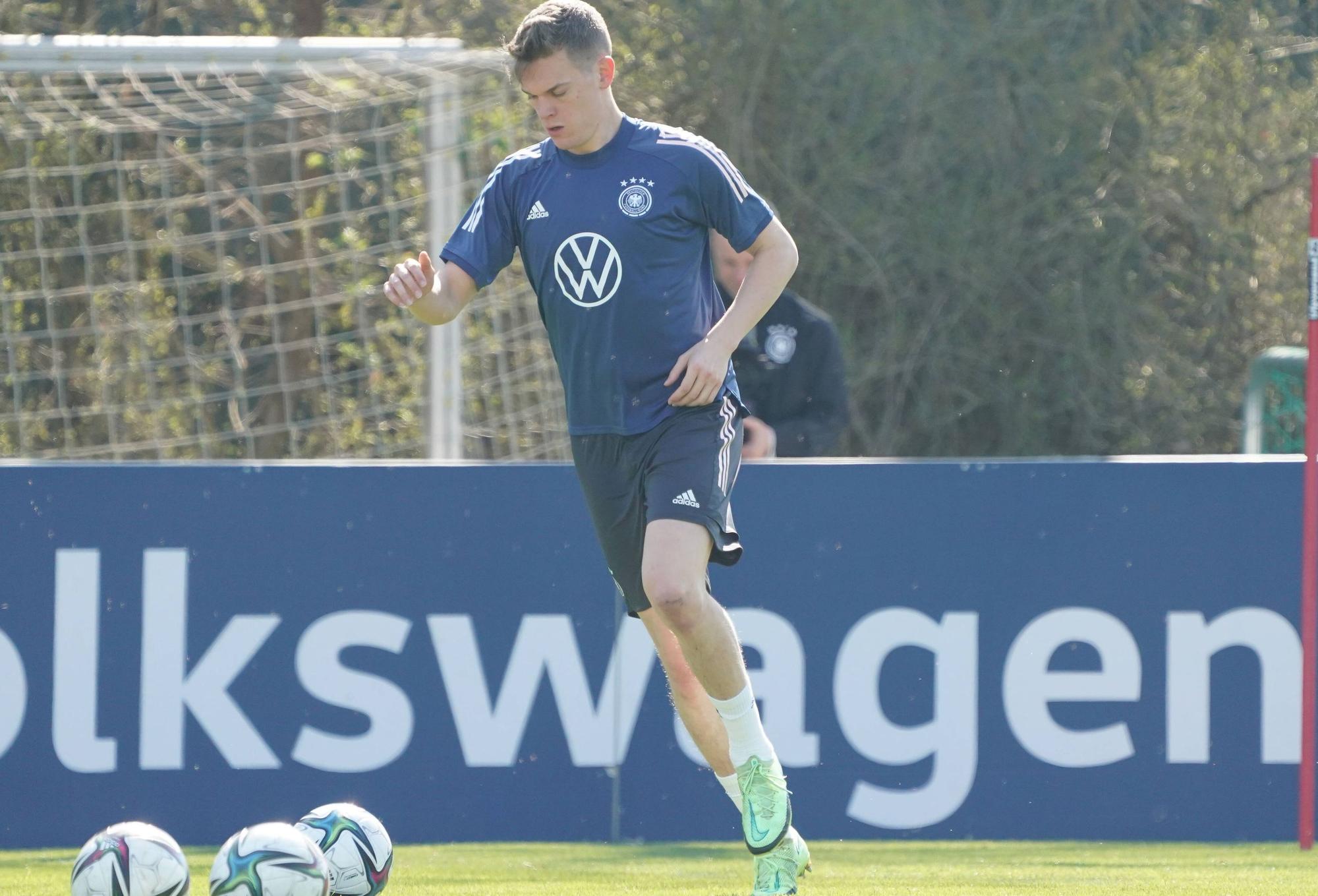 Matthias Ginter beim Training der Deutschen Nationalmannschaft in Frankfurt am 23 März 2022.