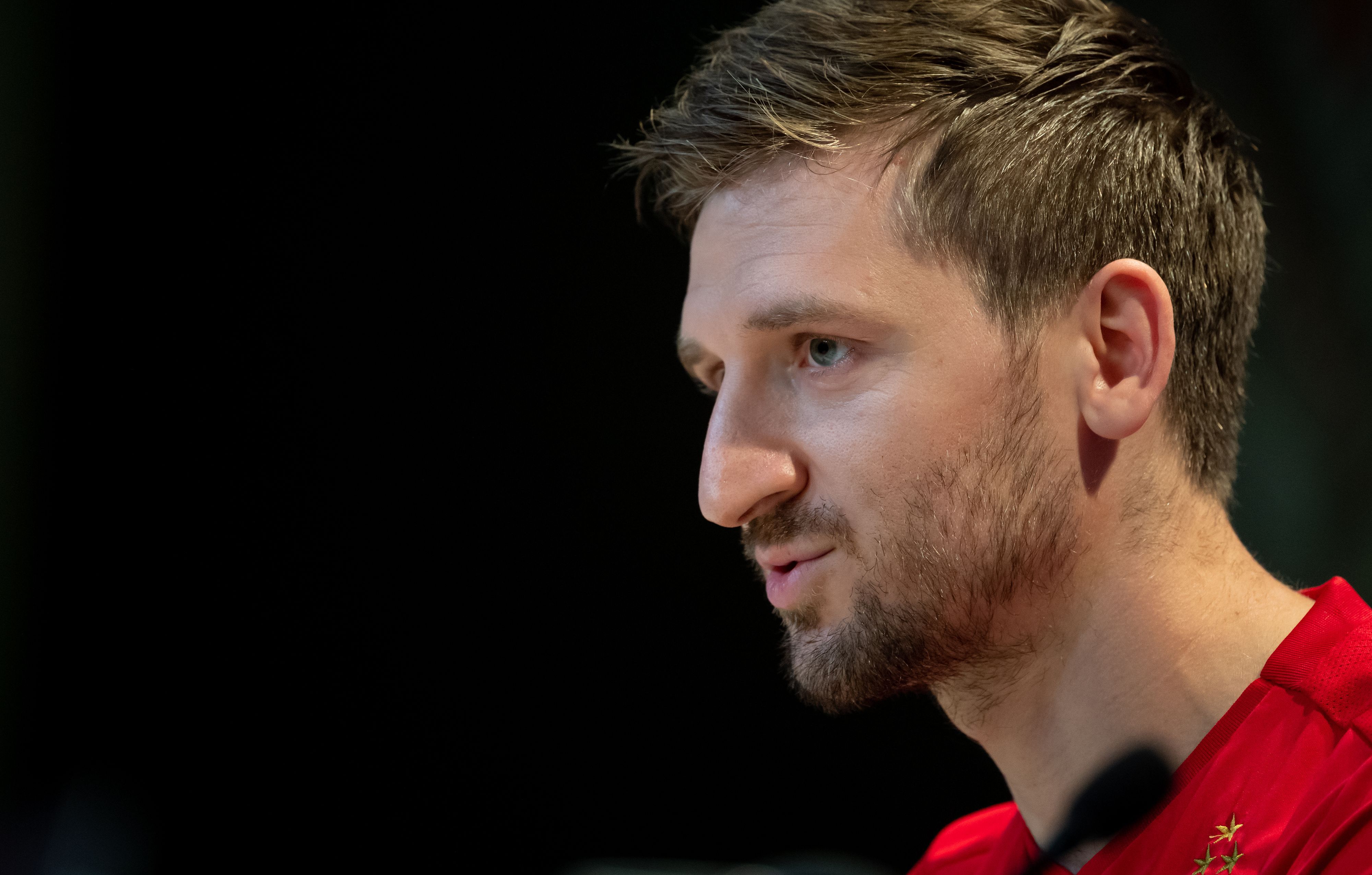 Marko Marin, ehemaliger DFB-Nationalspieler und Profi von Borussia Mönchengladbach, steht nun in Budapest unter Vertrag. Auf diesem Foto ist er am 17. September 2019 in München zu sehen. Marin spricht bei einer Pressekonferenz.