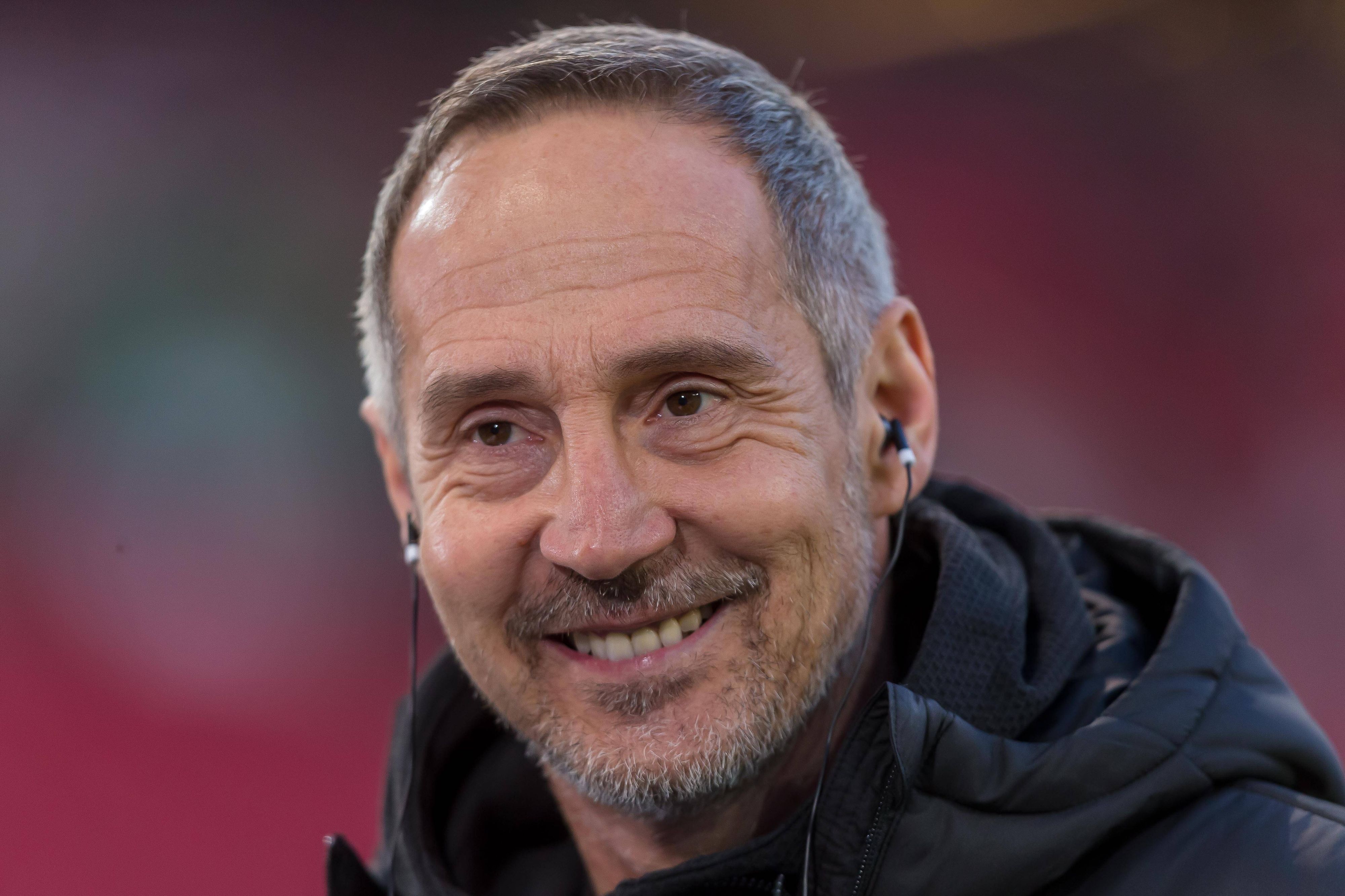 Adi Hütter, Trainer von Borussia Mönchengladbach, am 5. März 2022 beim Auswärtsspiel in Stuttgart im Interview.