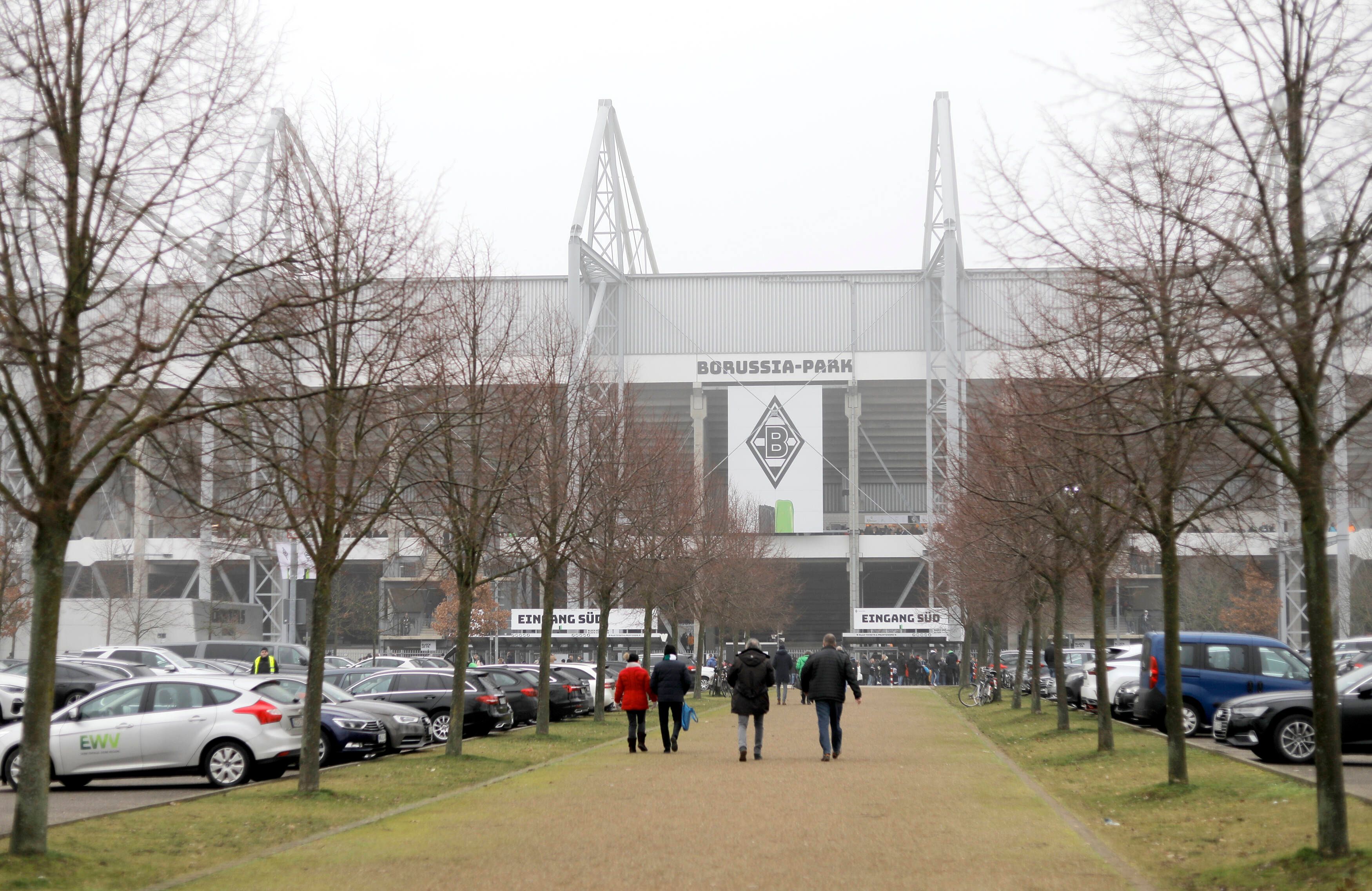 Mönchengladbach, Borussia Park, 25.01.20: Borussia Park von Außen, im Spiel der 1. Bundesliga zwischen Borussia Mgladbach vs. FSV Mainz 05 in der Saison 2019/2020. DFL regulations prohibit any use of photographs as image sequences and/or quasi-video. *** Mönchengladbach, Borussia Park, 25 01 20 Borussia Park from outside, in the match of the 1 Bundesliga between Borussia Mgladbach vs FSV Mainz 05 in the 2019 2020 season DFL regulations prohibit any use of photographs as image sequences and or quasi video