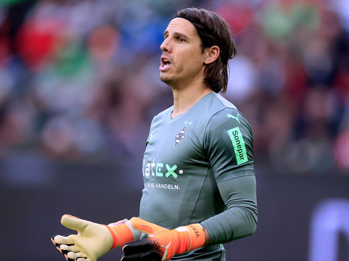 Yann Sommer von Borussia Mönchengladbach am 3. April 2022 beim Heimspiel der Fohlen gegen Mainz 05 im Borussia-Park.