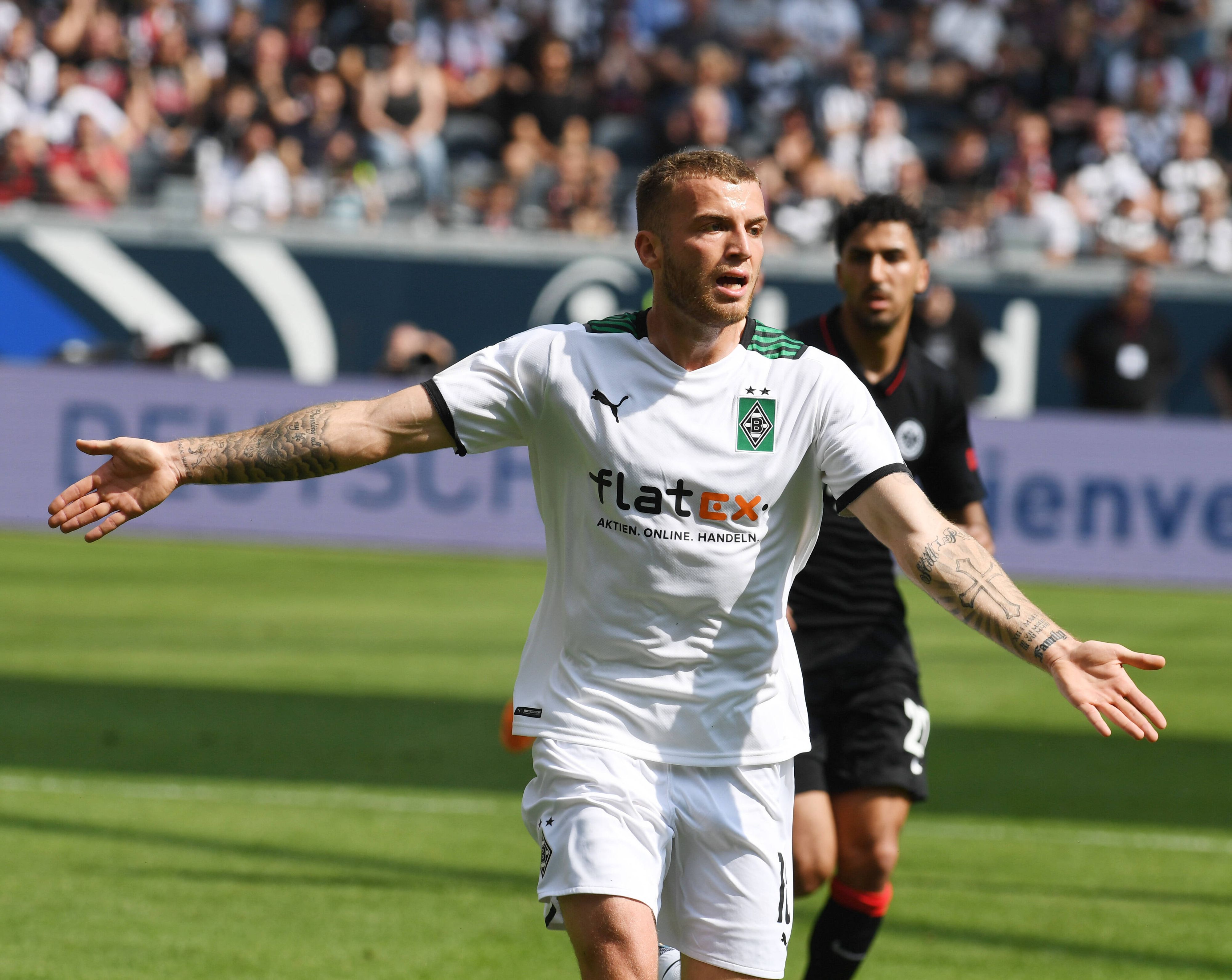 Louis Jordan Beyer fotografiert am 8.5.2022 in Frankfurt beim Fußball Bundesliga Spiel Eintracht Frankfurt gegen Borussia Mönchengladbach.