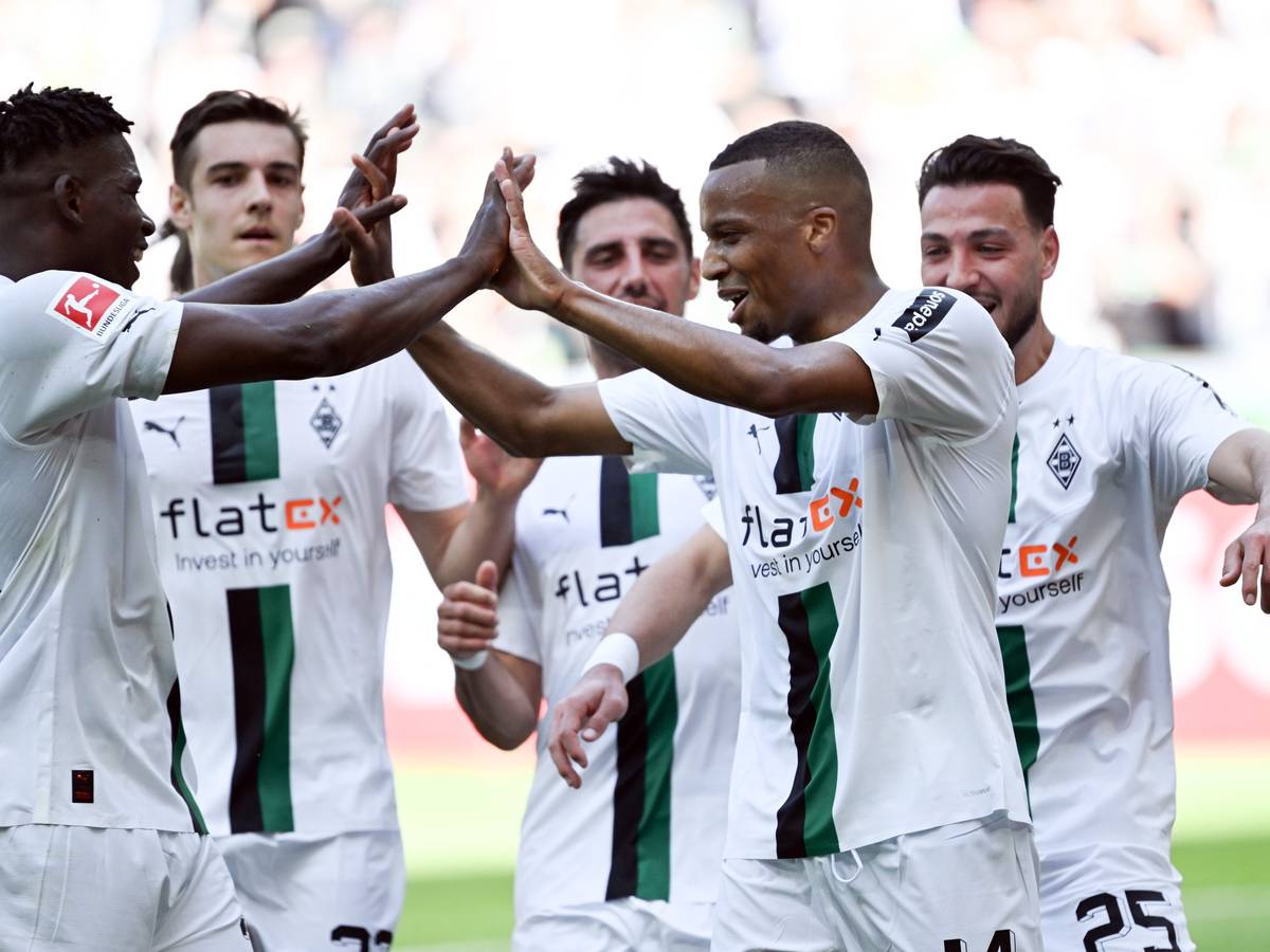 Jubel bei Borussia Mönchengladbach: Am 34. Bundesliga-Spieltag (14. Mai 2022) gab es für die Elf vom Niederrhein einen 5:1-Sieg gegen die TSG Hoffenheim.