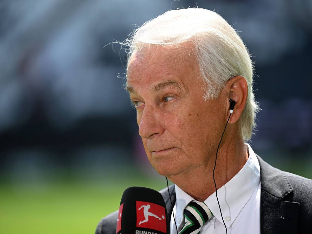 Rainer Bonhof, Vize-Präsident von Borussia Mönchengladbach, hier am 8. Mai 2022 im Interview, hat für die Trainersuche Geduld eingefordert.