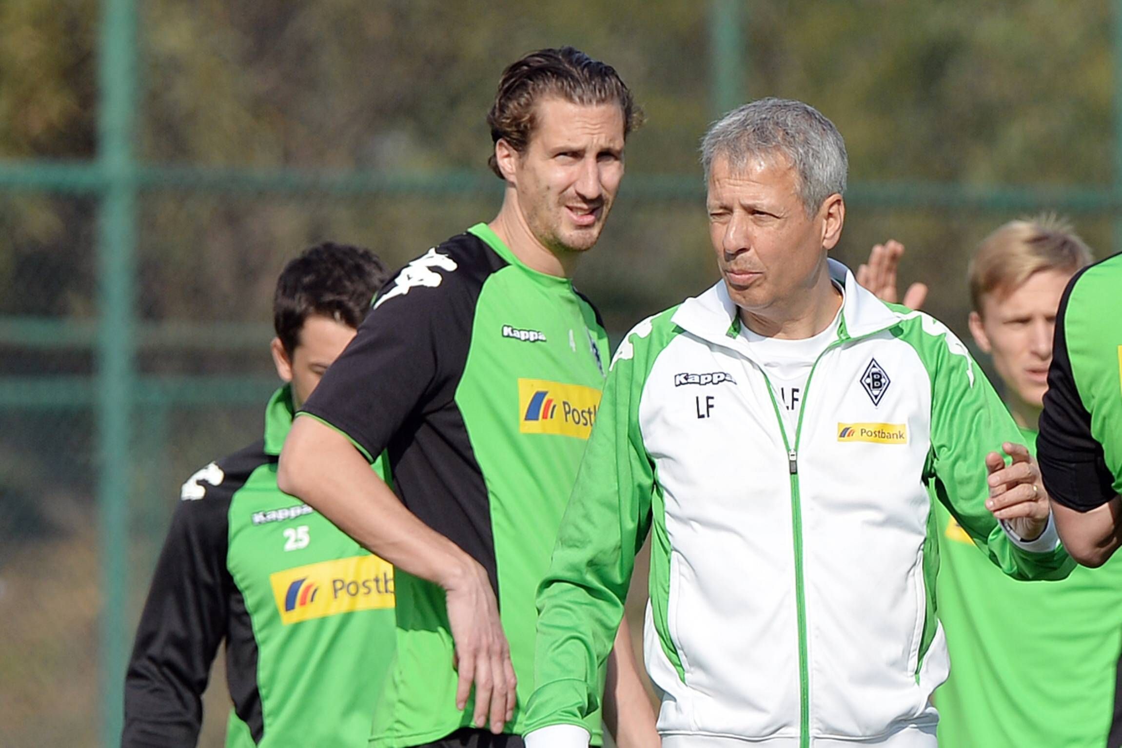 Roel Brouwers und Lucien Favre am 12. Januar 2014 bei Borussia Mönchengladbach.