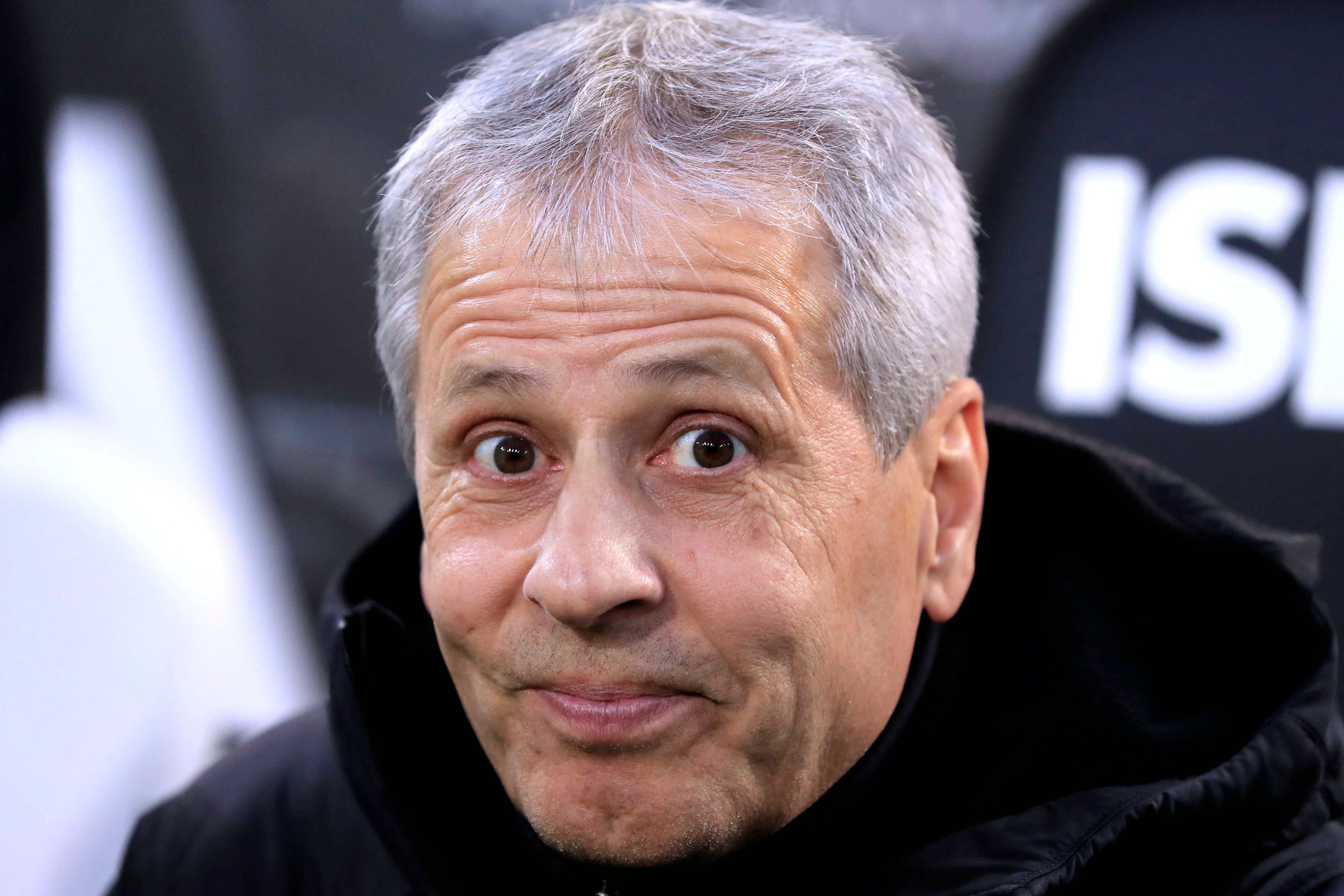 Trainer Lucien Favre am 7. März 2020 im Gladbacher Borussia-Park. Favre schaut in die Kamera.