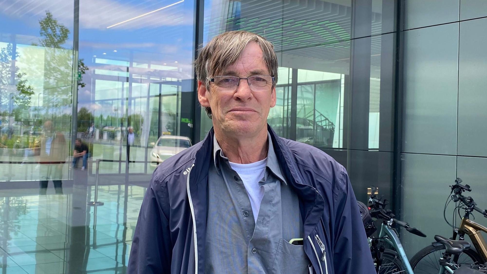 Ralf Bovelet aus Mönchengladbach am Dienstag (24. Mai 2022) bei einer Umfrage im Borussia-Park.