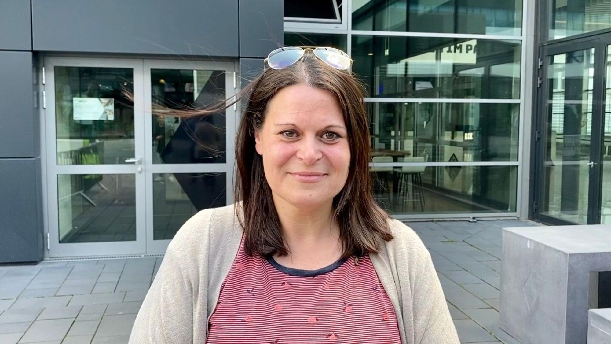 Tanja Matthias aus Aachen am Dienstag (24. Mai 2022) bei einer Umfrage im Borussia-Park.