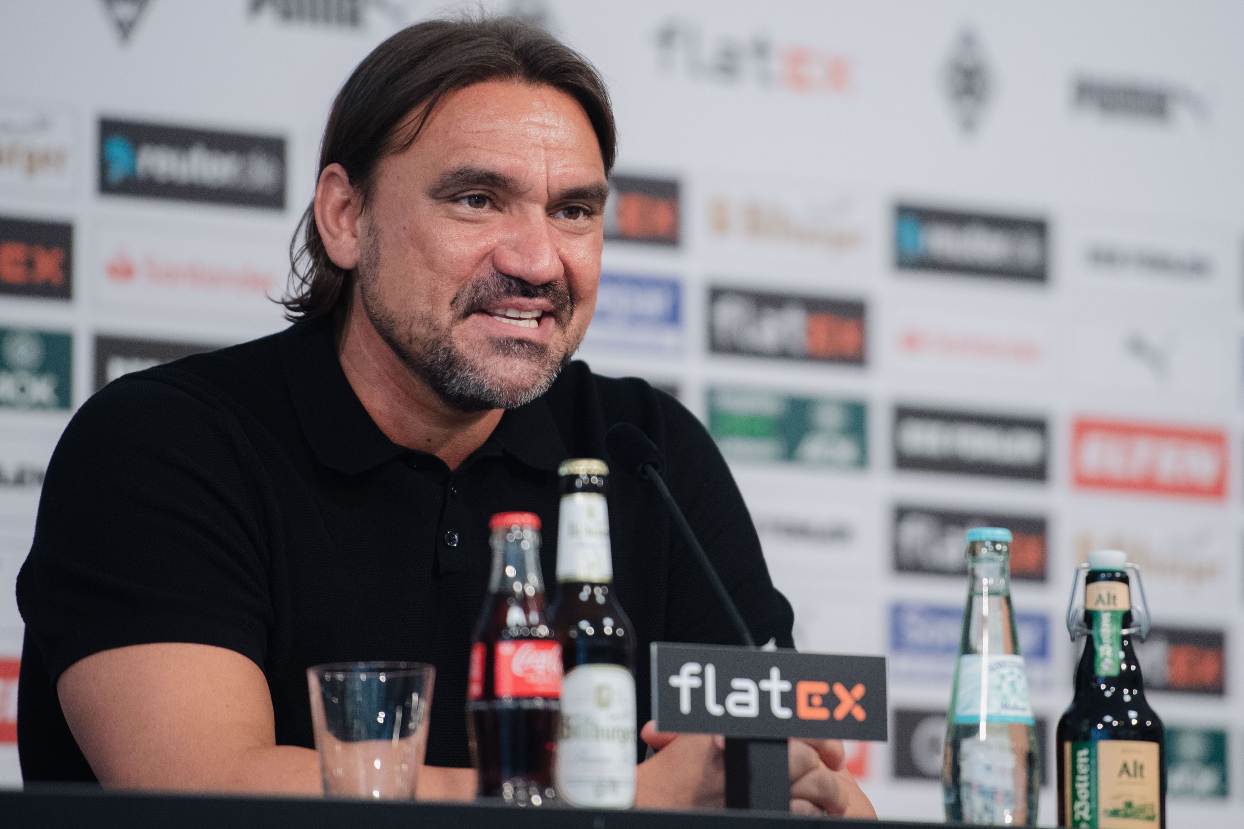 Daniel Farke ist Cheftrainer von Bundesligist Borussia Mönchengladbach. Am 5. Juni 2022 wurde der 45-Jährige auf einer Pressekonferenz im Borussia-Park vorgestellt.