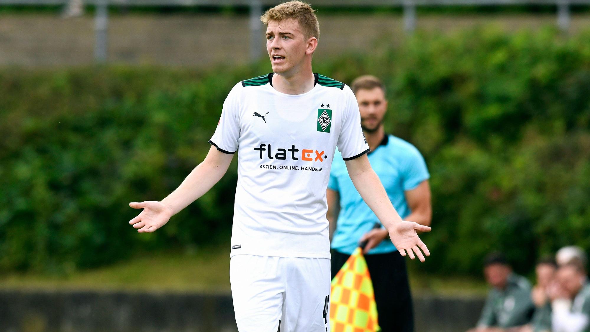 Andreas Poulsen bei einem Testspiel zwischen Borussia Mönchengladbach und Viktoria Köln am 10. Juli 2021 im Grenzlandstadion.