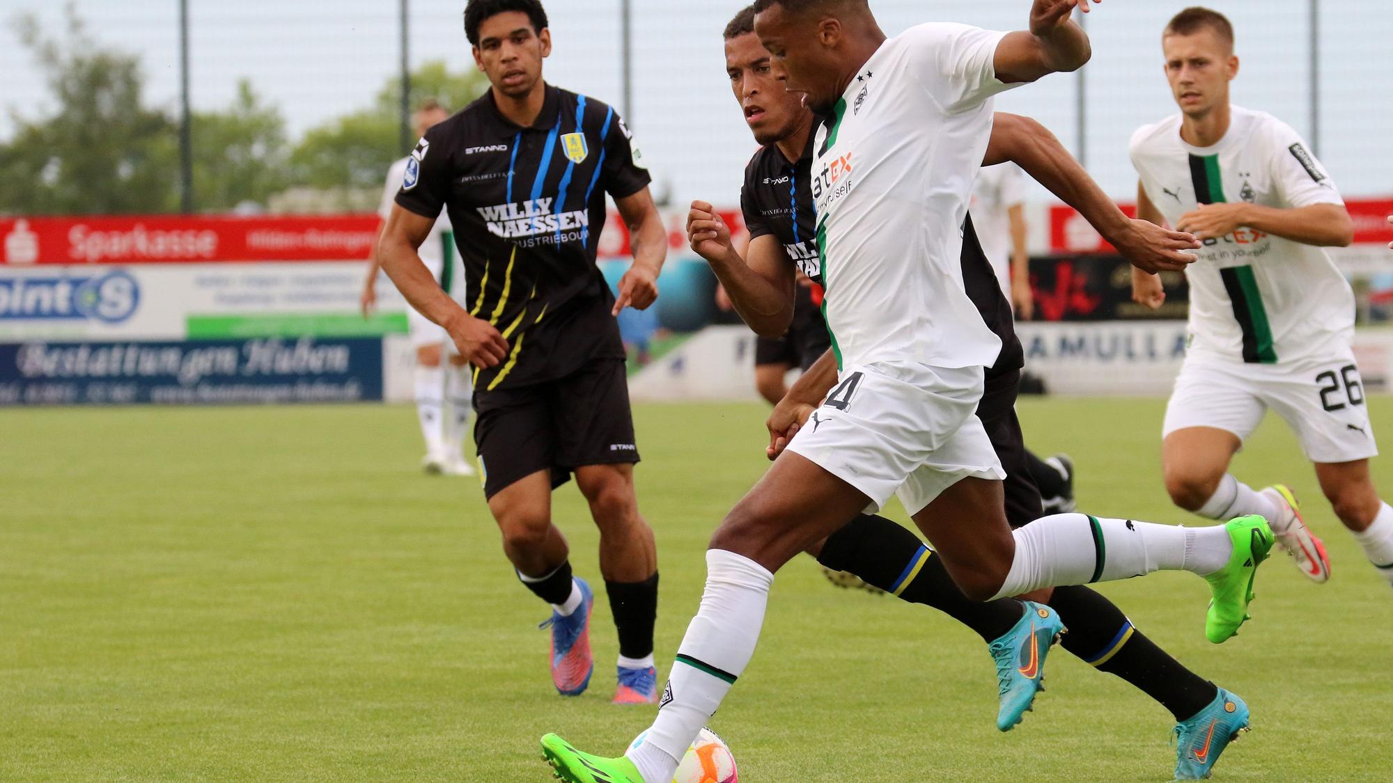 20.07.2022, Velbert, GER, Fussball, Herren, BL, Saison 2022/2023, Borussia Moenchengladbach
Testspiel
Bor. Mönchengladbach vs. RKC Waalwijk
Alassane Plea (Gladbach)