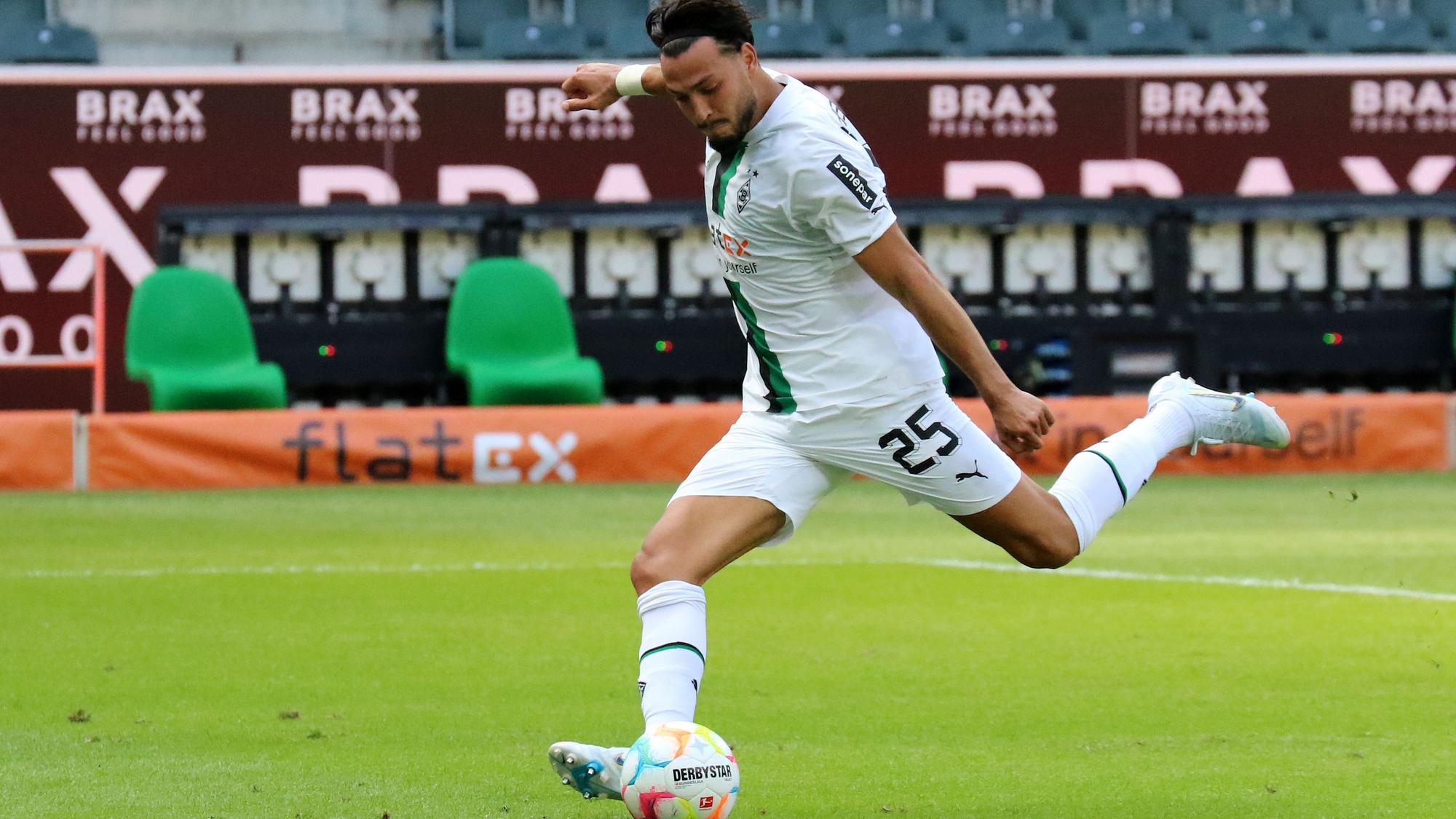 23.07.2022, Moenchengladbach, GER, Fussball, Herren, BL, Saison 2022/2023, Borussia Moenchengladbach
Testspiel
Bor. Mönchengladbach vs. Real San Sebastian
Rami Bensebaini (Gladbach)