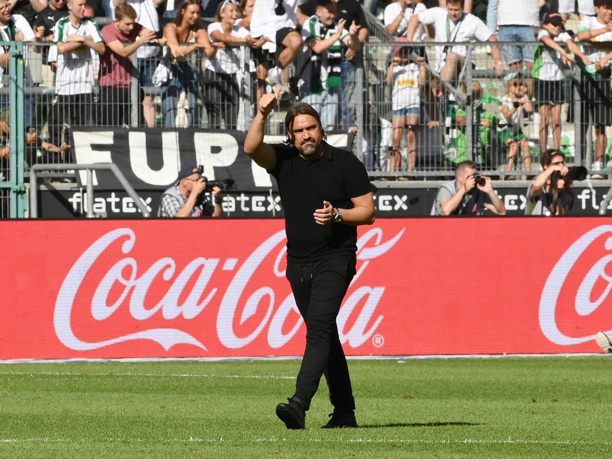 Trainer Daniel Farke stand am Samstag (6. August 2022) erstmals in einem Bundesliga-Spiel für Borussia Mönchengladbach an der Seitenlinie.