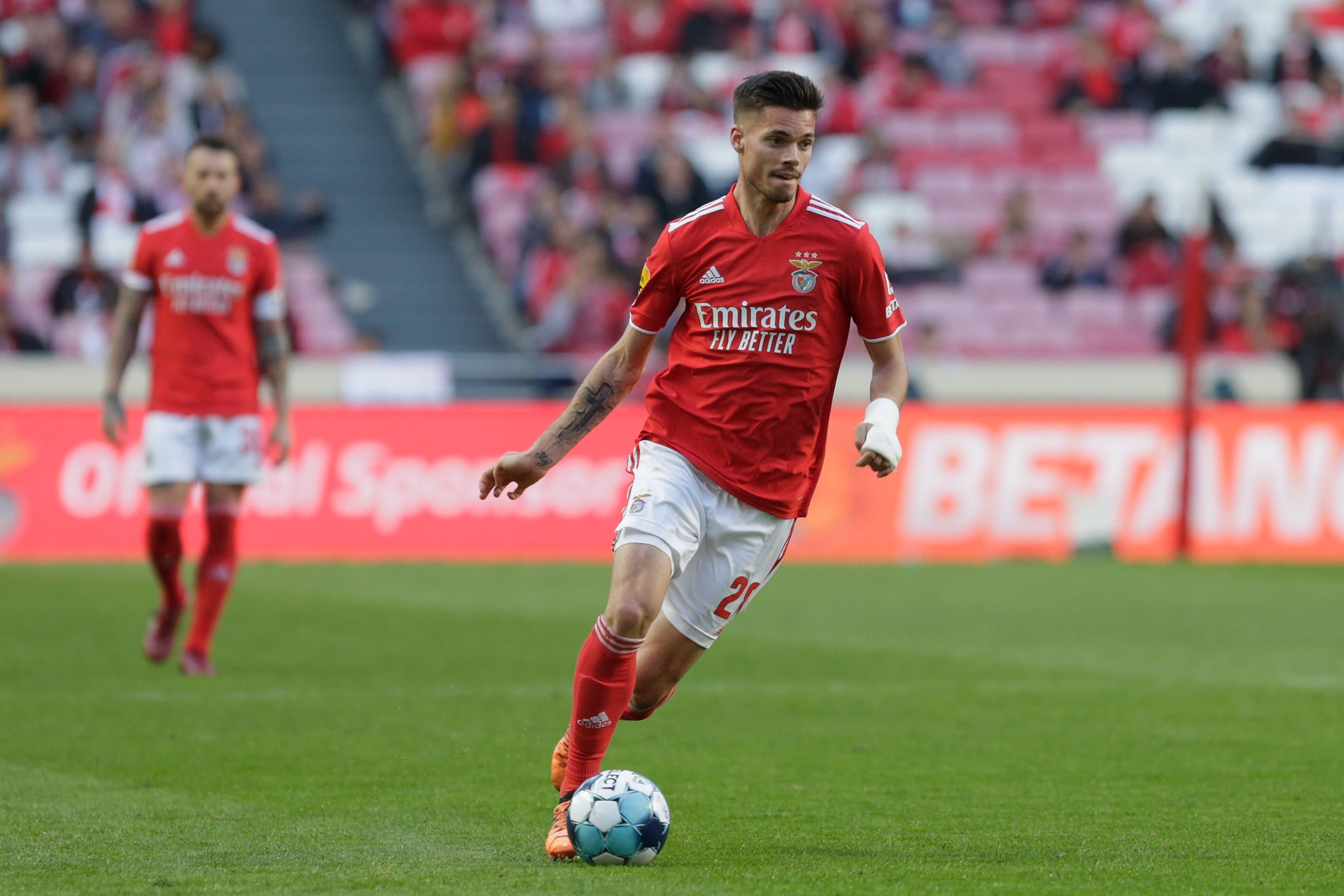 Julian Weigl von Benfica Lissabon während des Spiels gegen Famalicao FC am 23. April 2022.