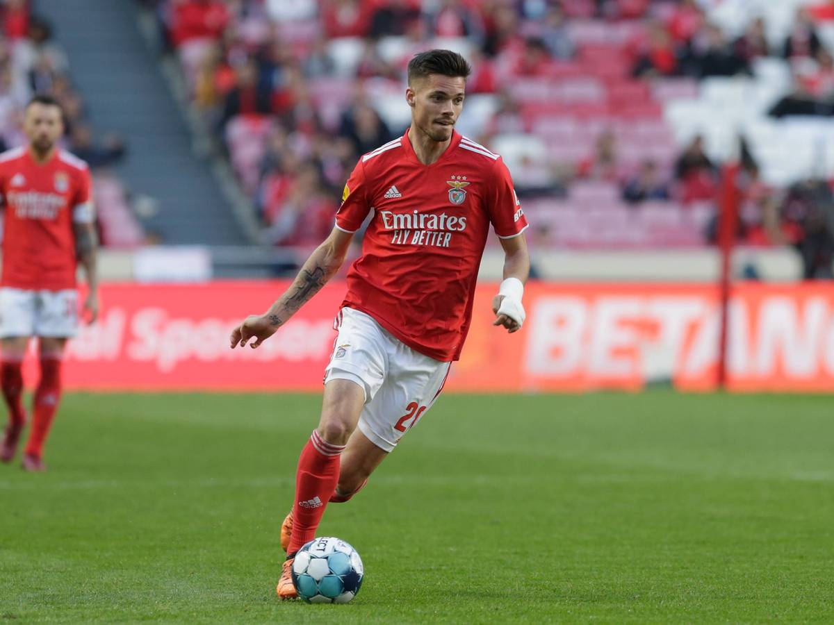 Julian Weigl, von Benfica Lissabon, während des Spiels gegen Famalicao FC am 23. April 2022.