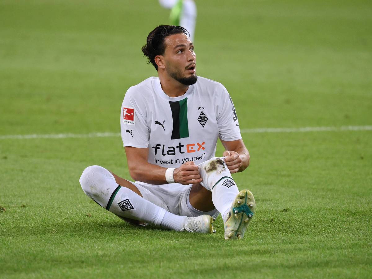 Ramy Bensebaini von Borussia Mönchengladbach, hier am 19. August beim Spiel gegen Hertha BSC im Borussia-Park, wird das Top-Spiel gegen Bayern München am Samstagabend (27. August 2022) wohl krankheitsbedingt verpassen.