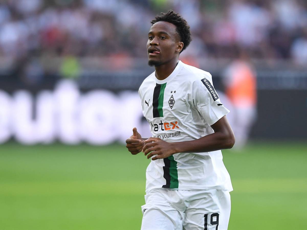 Nathan N'Goumou, Neuzugang bei Borussia Mönchengladbach, feierte am Sonntag (4. September 2022) im Heimspiel gegen Mainz 05 sein Bundesliga-Debüt im Trikot der Fohlen.