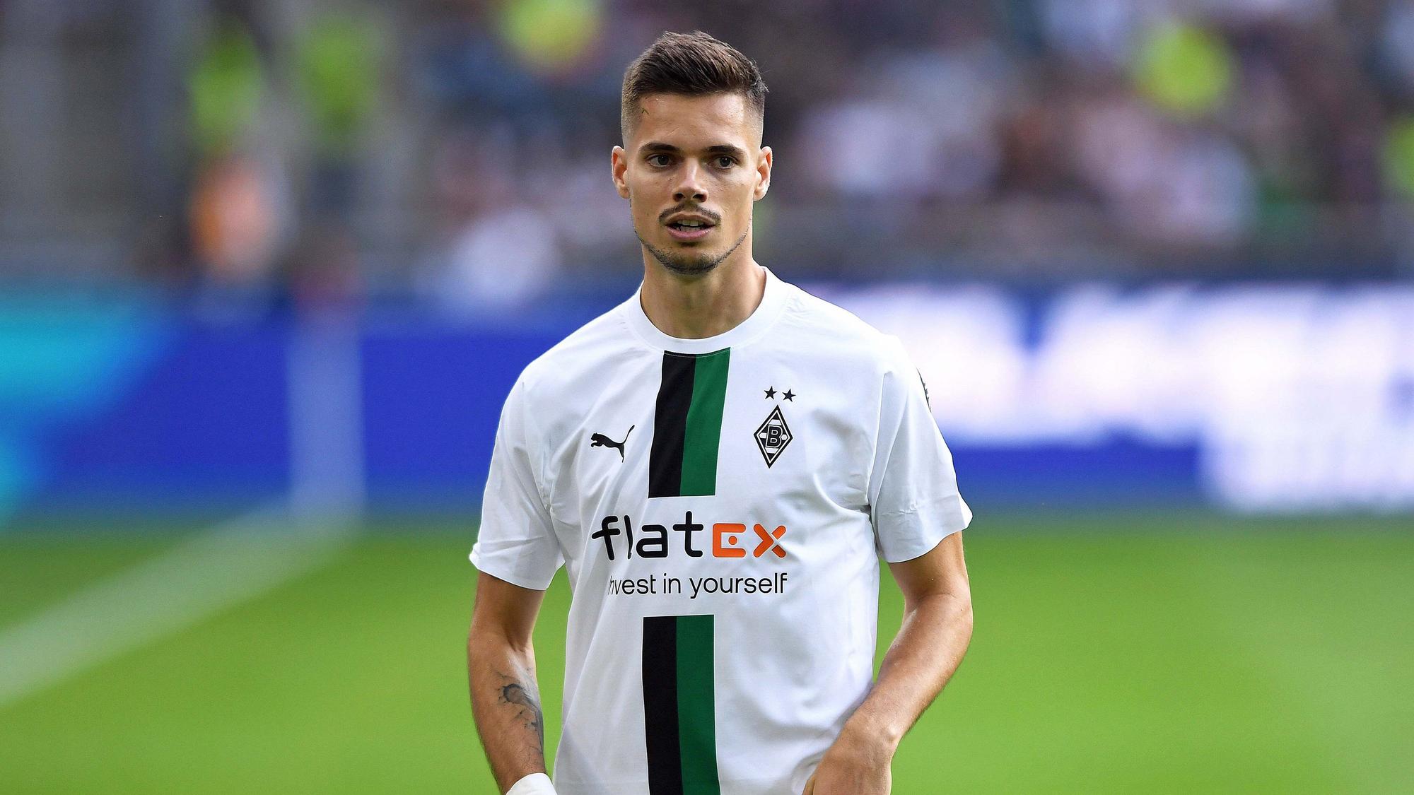 Julian Weigl, Mittelfeldspieler von Fußball-Bundesligist Borussia Mönchengladbach am 4. September 2022 beim Heimspiel gegen Mainz 05.