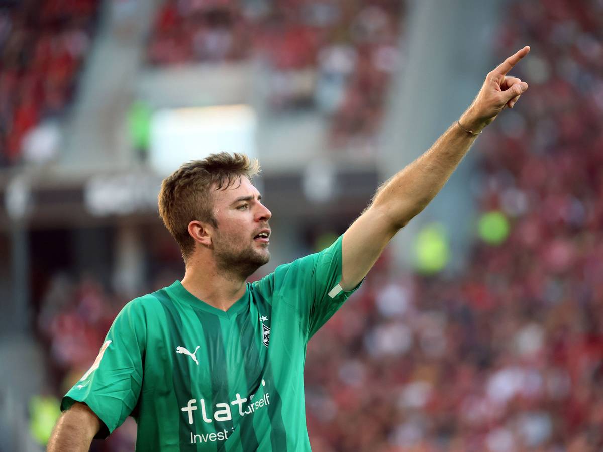 Christoph Kramer, Profi bei Borussia Mönchengladbach, half beim Auswärtsspiel in Freiburg am Sonntag (11. September 2022) auf der Innenverteidiger-Position aus. Das machte er so gut, dass die Leserinnen und Leser von GladbachLIVE ihn zum „Spieler des Spiels“ wählten.
