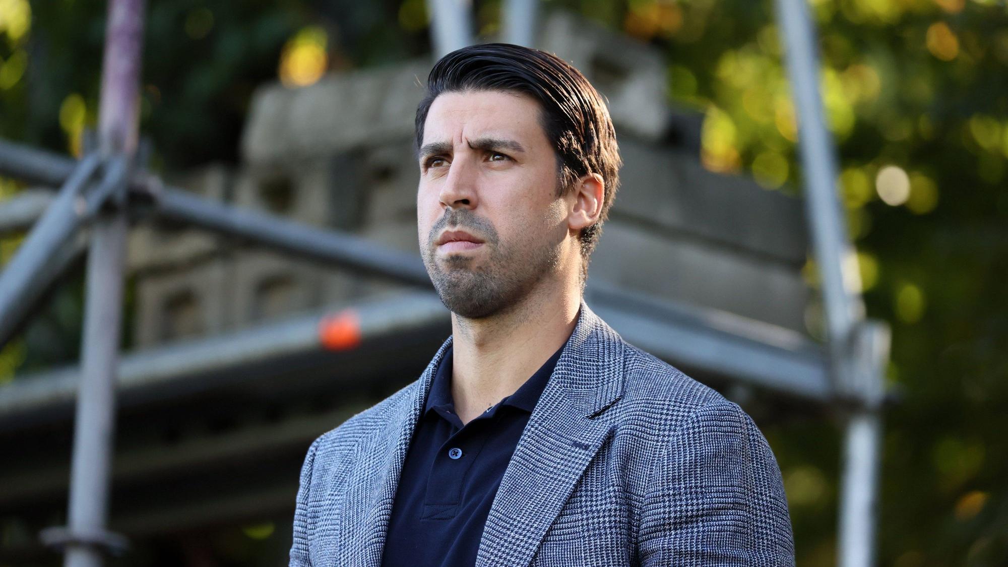 Weltmeister Sami Khedira, hier am 22. September 2022 am Rande eines Testspiels zwischen dem VfB Stuttgart und Grasshopper Club Zürich zu sehen.