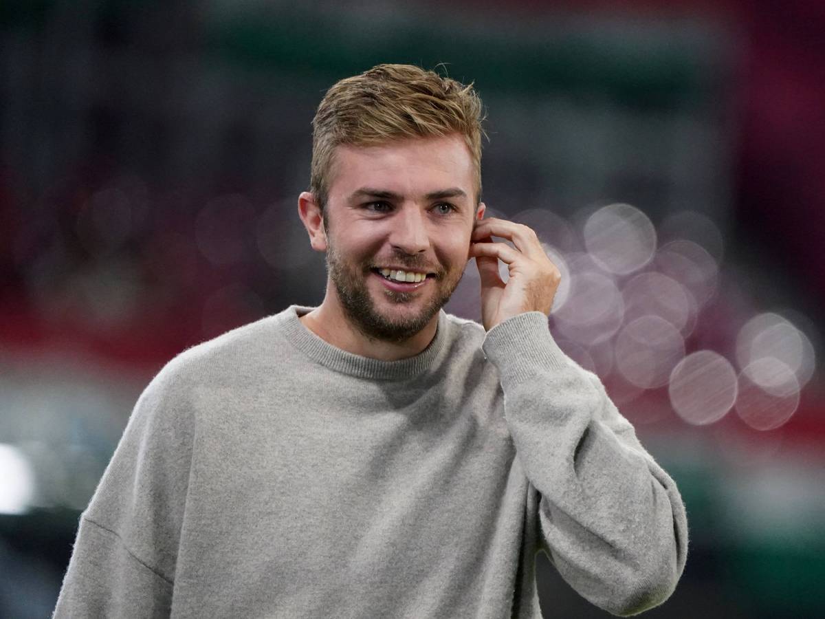 Christoph Kramer von Borussia Mönchengladbach als TV-Experte beim Länderspiel Deutschland gegen Ungarn am 23. September 2022 in Leipzig.