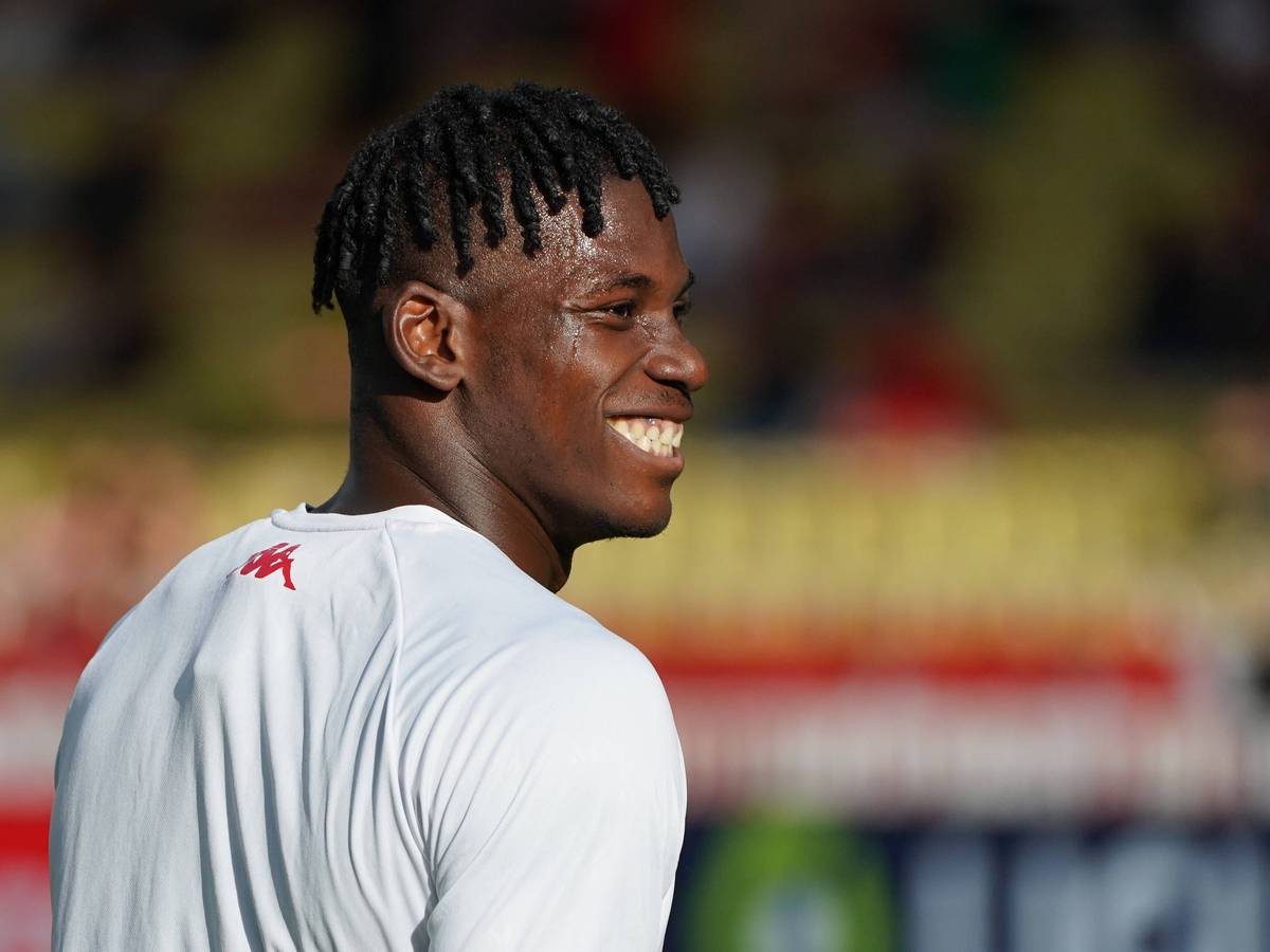 Breel Embolo hat der AS Monaco mit einem frühen Tor und einem Assists am Wochenende zum Sieg gegen den FC Nantes verholfen. Deshalb lacht er und freut sich.