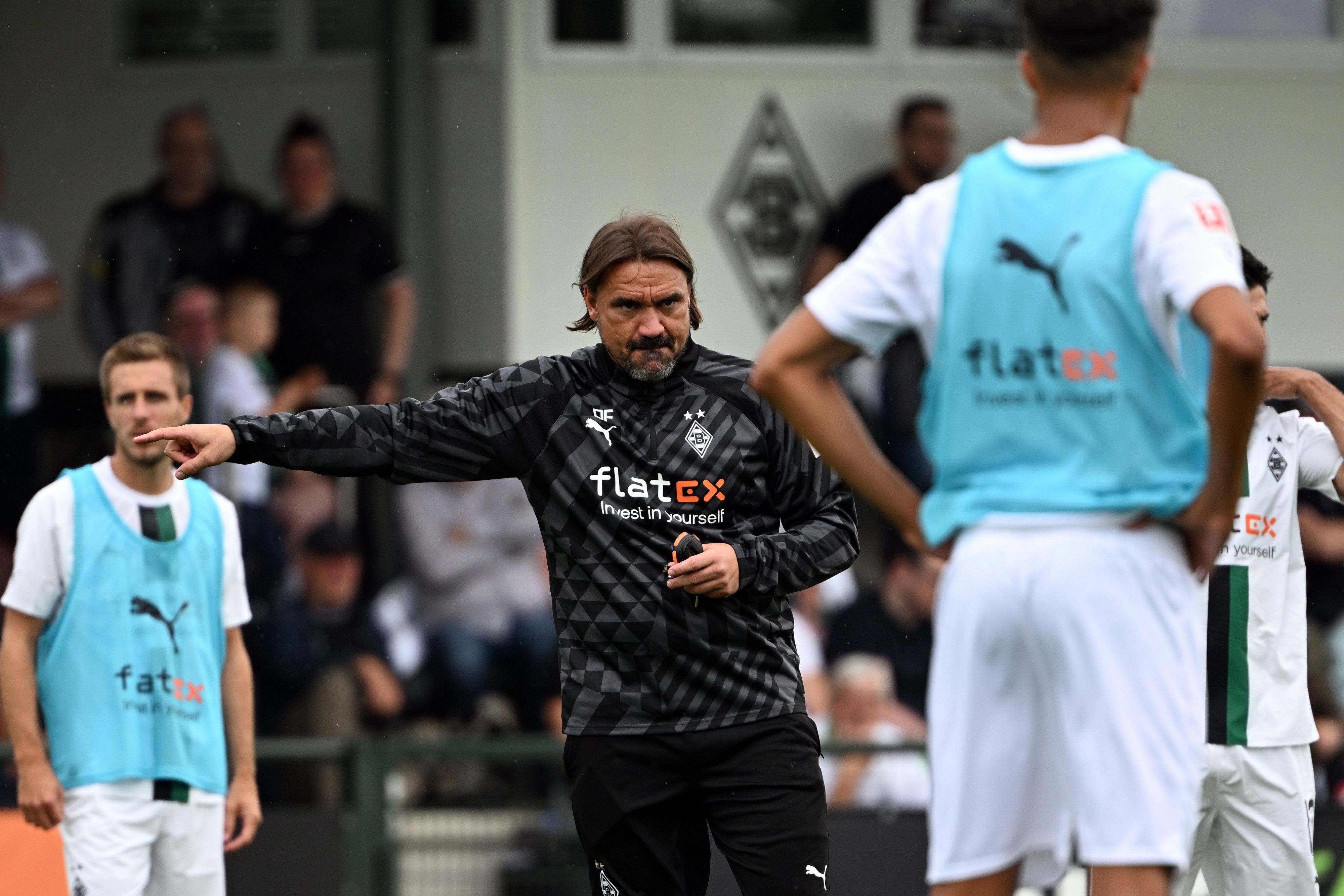 Daniel Farke leitet sein erstes Training als Trainer von Borussia Mönchengladbach am 26. Juni 2022.