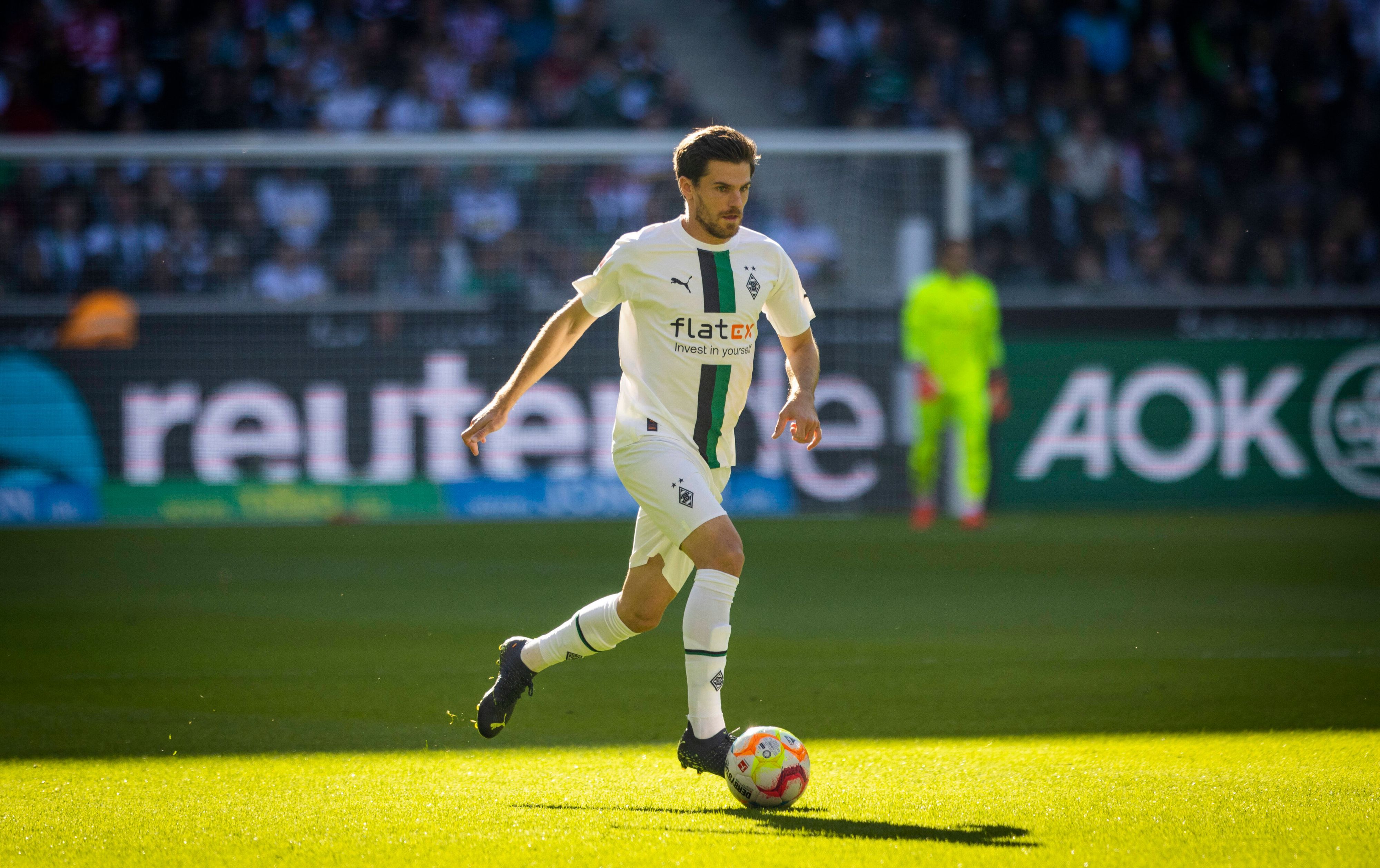 Jonas Hofmann läuft für Borussia Mönchengladbach im Spiel gegen den 1. FC Köln am 9. Oktober 2022 auf.