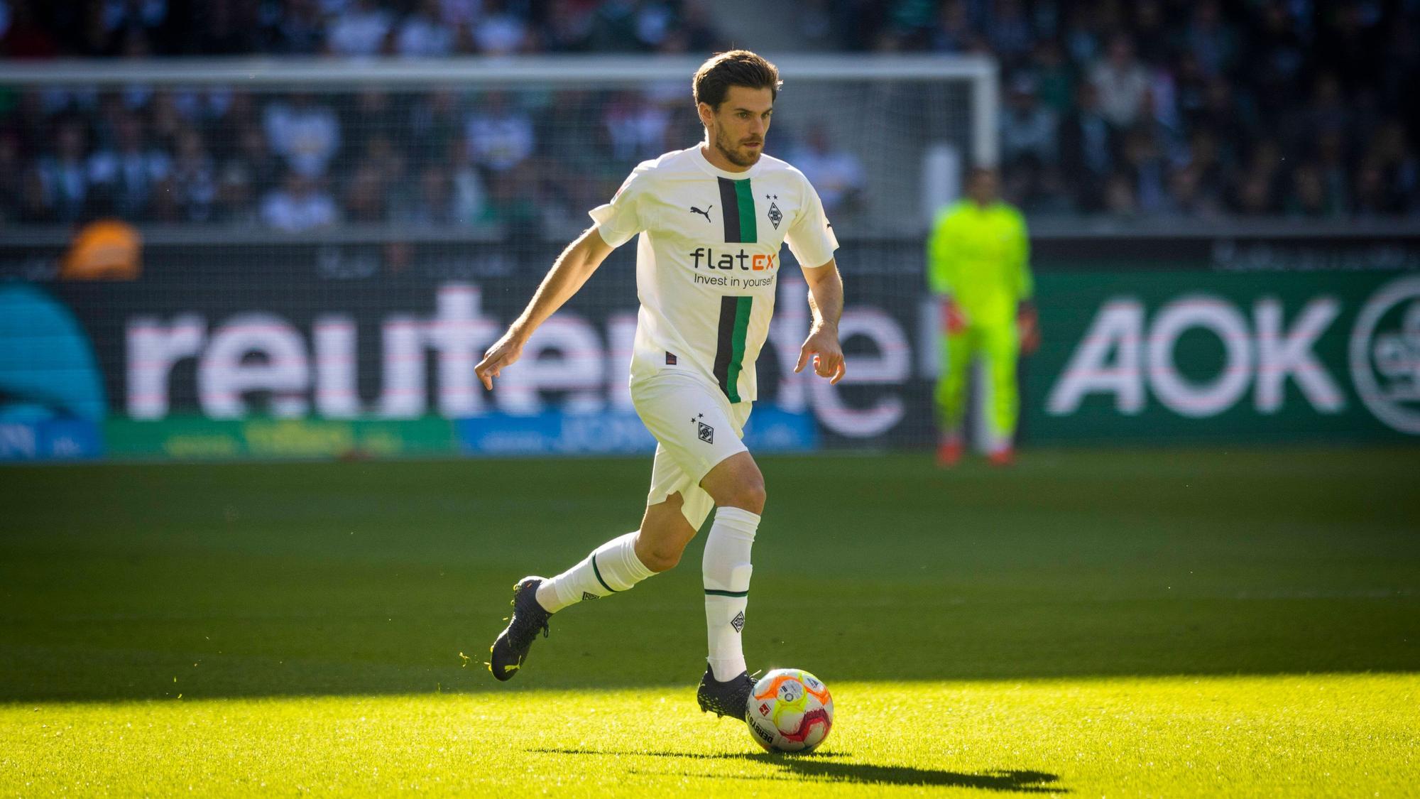 Jonas Hofmann läuft für Borussia Mönchengladbach im Spiel gegen den 1. FC Köln am 9. Oktober 2022 auf.