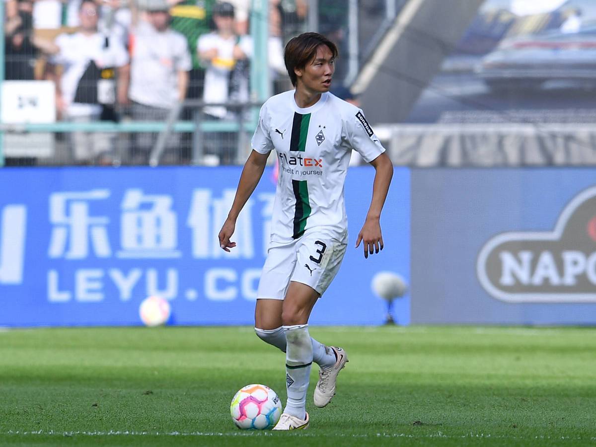 Ko Itakura, hier am 4. September 2022 beim Spiel zwischen Borussia Mönchengladbach und dem 1. FSV Mainz 05, soll nach überstandener Knieverletzung mit der japanischen Nationalmannschaft bei der WM in Katar antreten.