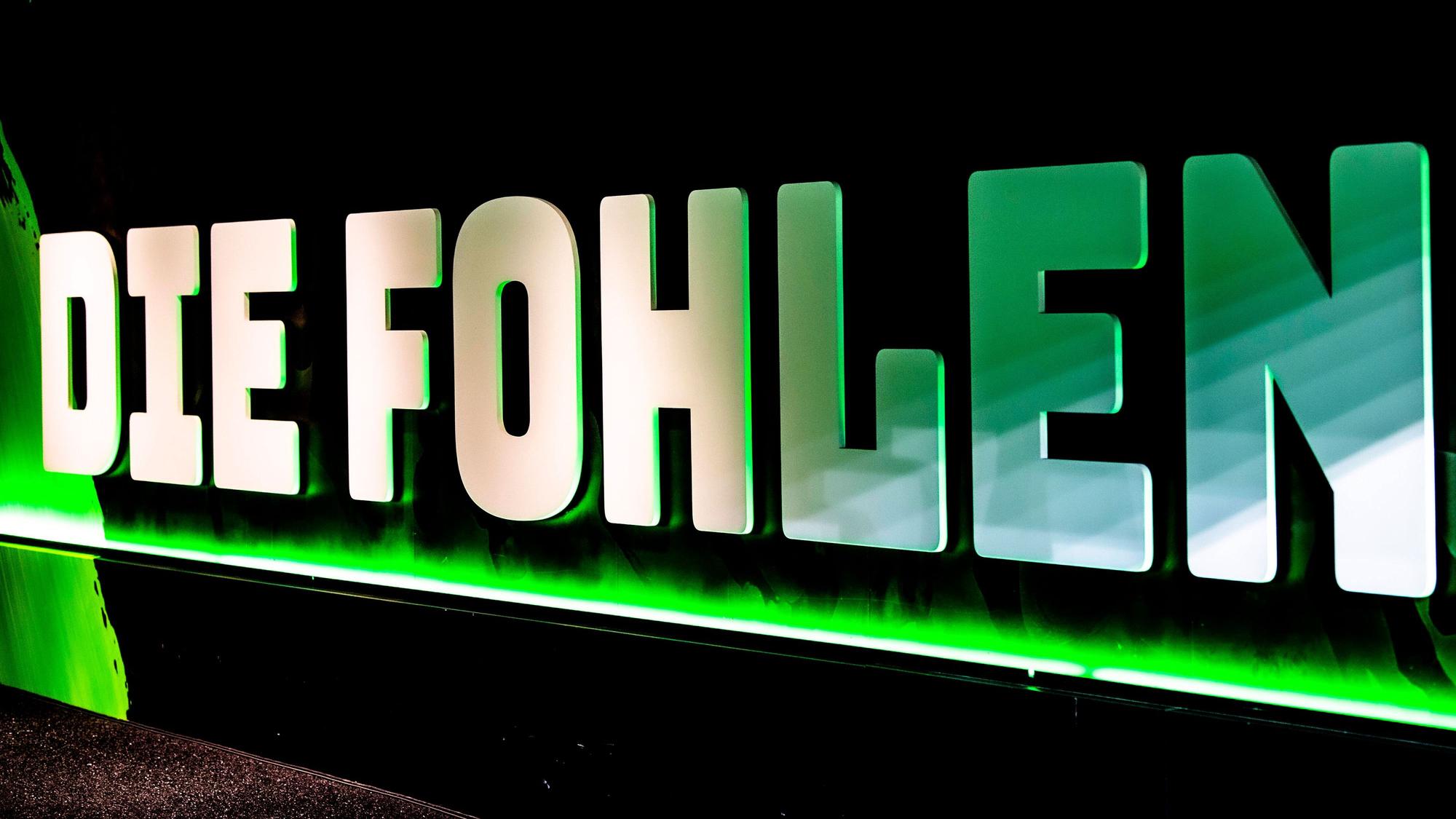 Im Kabinengang von Borussia Mönchengladbach ist der Schriftzug: Die Fohlen zu lesen.