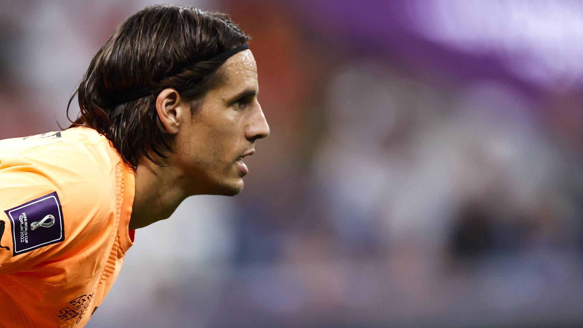 Yann Sommer von Borussia Mönchengladbach gehört laut dem Sportmagazin Kicker zu den besten Torhütern in der Bundesliga. Das Foto zeigt ihn beim WM-Achtelfinale mit der Schweiz gegen Portugal am 6. Dezember 2022.