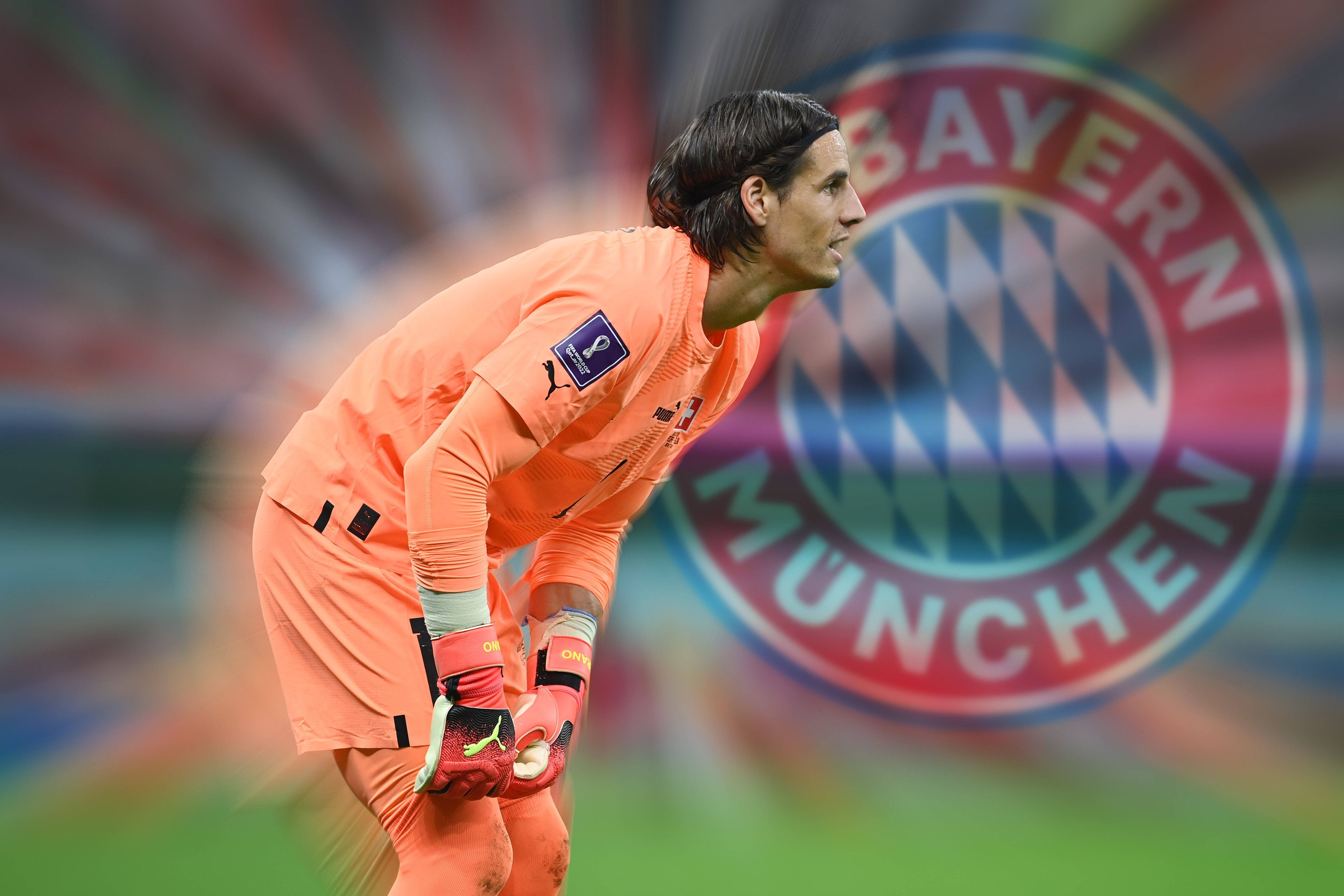 Fotomontage: Yann Sommer soll Medienberichten zufolge kurz vor einem Wechsel zu Rekordmeister Bayern München stehen. Das Foto zeigt den Schweizer seitlich stehend im orangen Trikot vor dem Logo des Klubs.