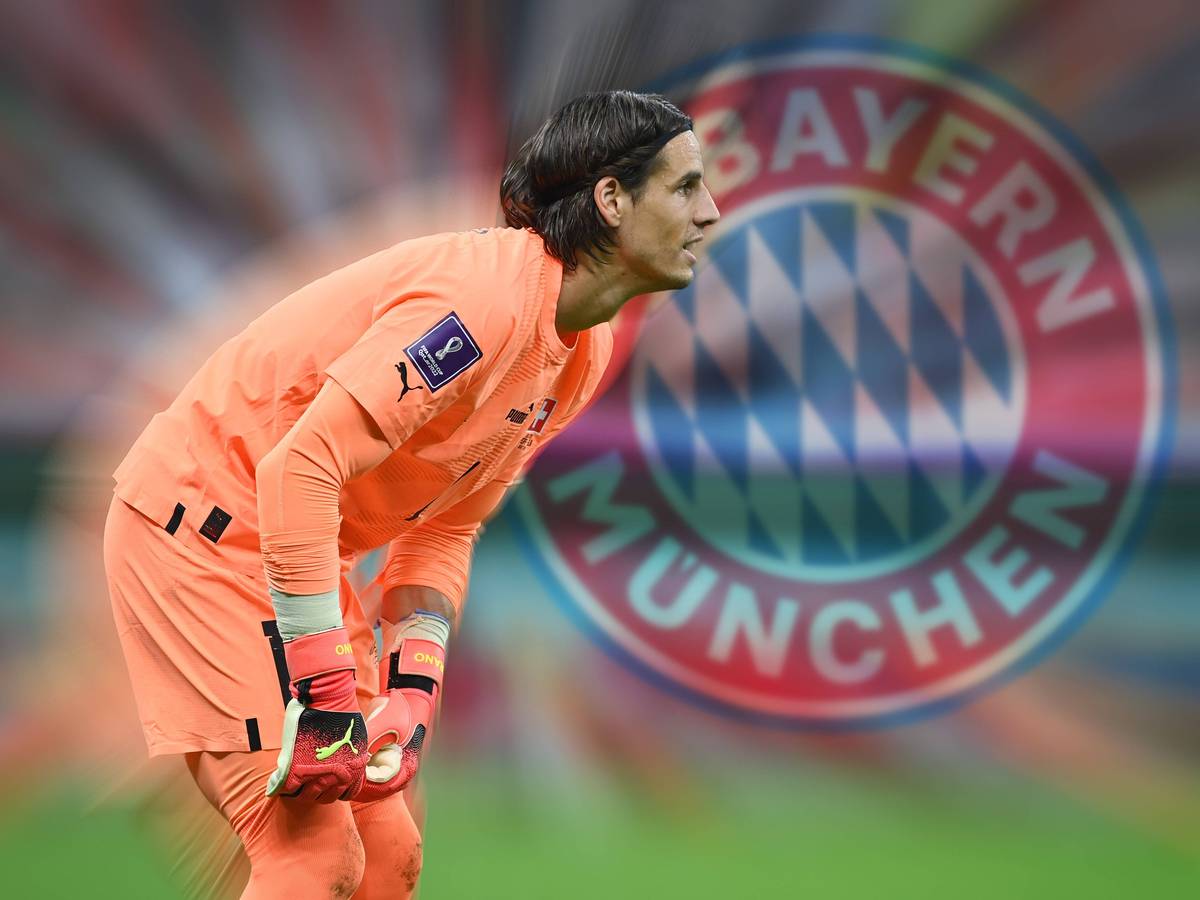 Fotomontage: Yann Sommer soll Medienberichten zufolge kurz vor einem Wechsel zu Rekordmeister Bayern München stehen. Das Foto zeigt den Schweizer seitlich stehend im orangen Trikot vor dem Logo des Klubs.