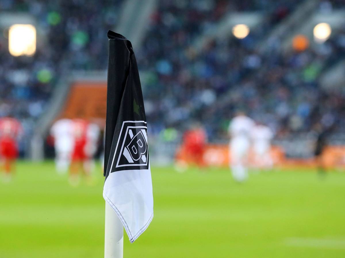 Borussia Mönchengladbach hat die Hinrunde der Bundesliga-Saison 2022/23 auf Platz neun beendet. Das Foto zeigt eine herunterhängende Eckfahne am 17. September 2022 im Borussia-Park.