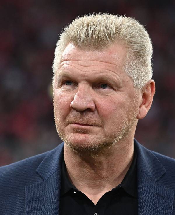 Stefan Effenberg, ehemaliger Spieler von Borussia Mönchengladbach, hier am 16. Oktober 2022 bei einem Spiel zwischen dem FC Bayern München und dem SC Freiburg, sieht die Aussagen der Borussia-Vorantwortlichen kritisch.