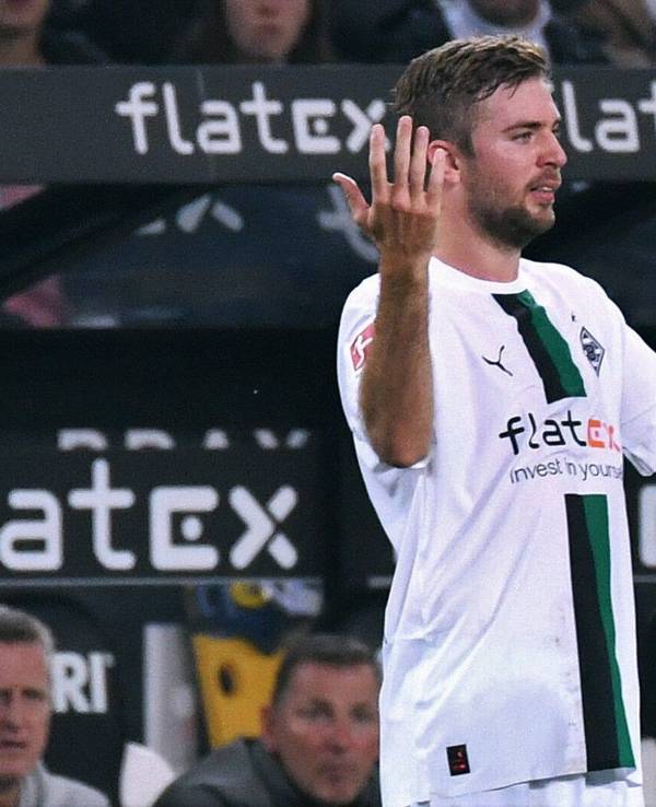 Christoph Kramer gestikuliert verständnislos bei einem Spiel von Borussia Mönchengladbach in der Bundesliga.