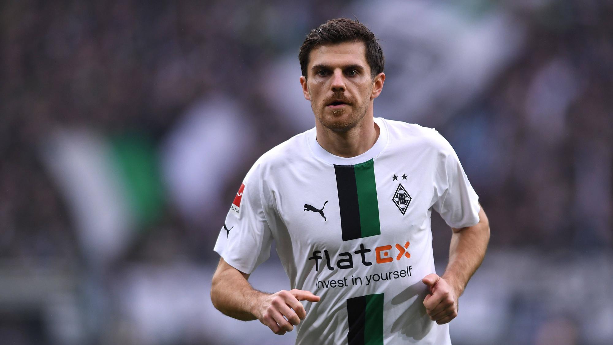Jonas Hofmann, hier am 4. März 2023, spielt seit Januar 2016 für Borussia Mönchengladbach. Das Foto zeigt ihm beim Bundesliga-Spiel gegen den SC Freiburg.