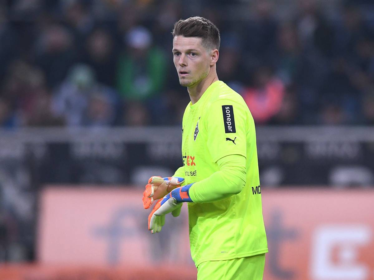 Torwart Jonas Omlin beim 2:2 von Borussia Mönchengladbach gegen Werder Bremen am 17. März 2023.