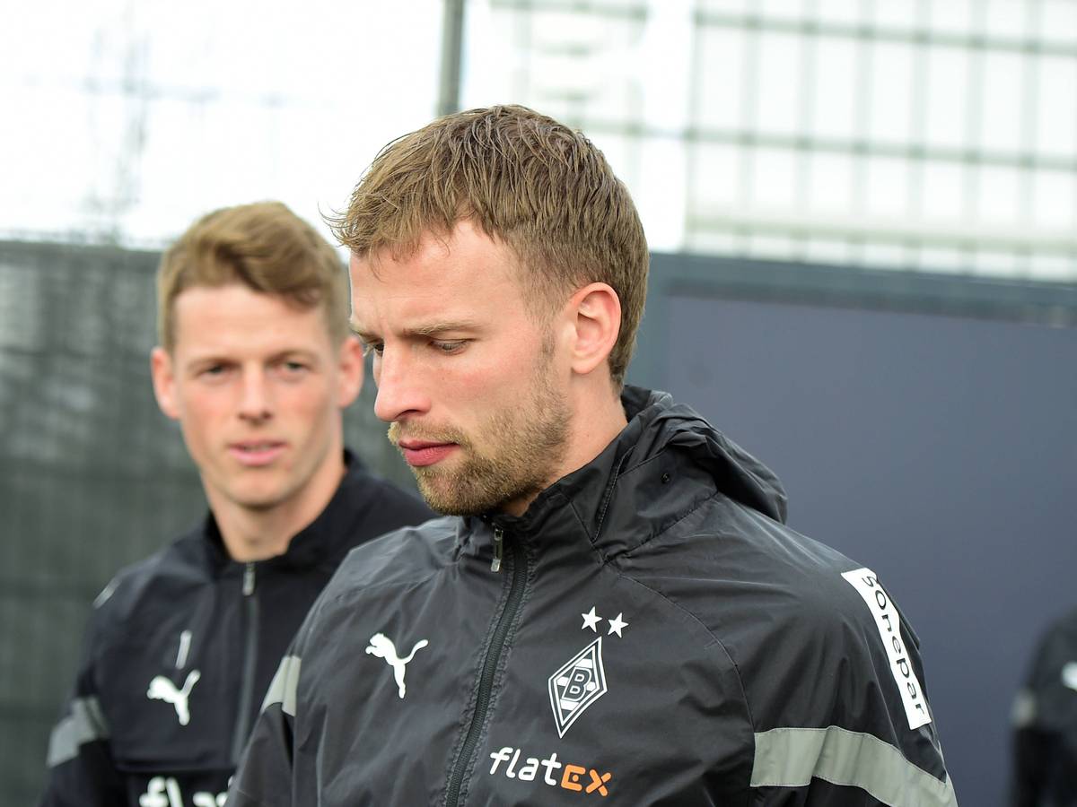 12.04.2023 Moenchengladbach Fussball, Herren, Saison 2022/2023, Training Borussia Moenchengladbach Marvin Friedrich Gladbach DFL regulations prohibit any use of photographs as image sequences and/or quasi-video. Borussia-Park NRW Deutschland *** 12 04 2023 Moenchengladbach football, men, season 2022 2023, training Borussia Moenchengladbach Marvin Friedrich Gladbach DFL regulations prohibit any use of photographs as image sequences and or quasi video Borussia Park NRW Germany