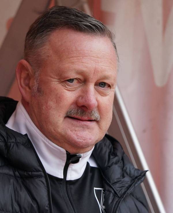 Gladbach-Manager Roland Virkus, hier am 2. April 2023 beim Derby in Köln, hat in einem Interview zwei weitere Abgänge im Sommer bestätigt.