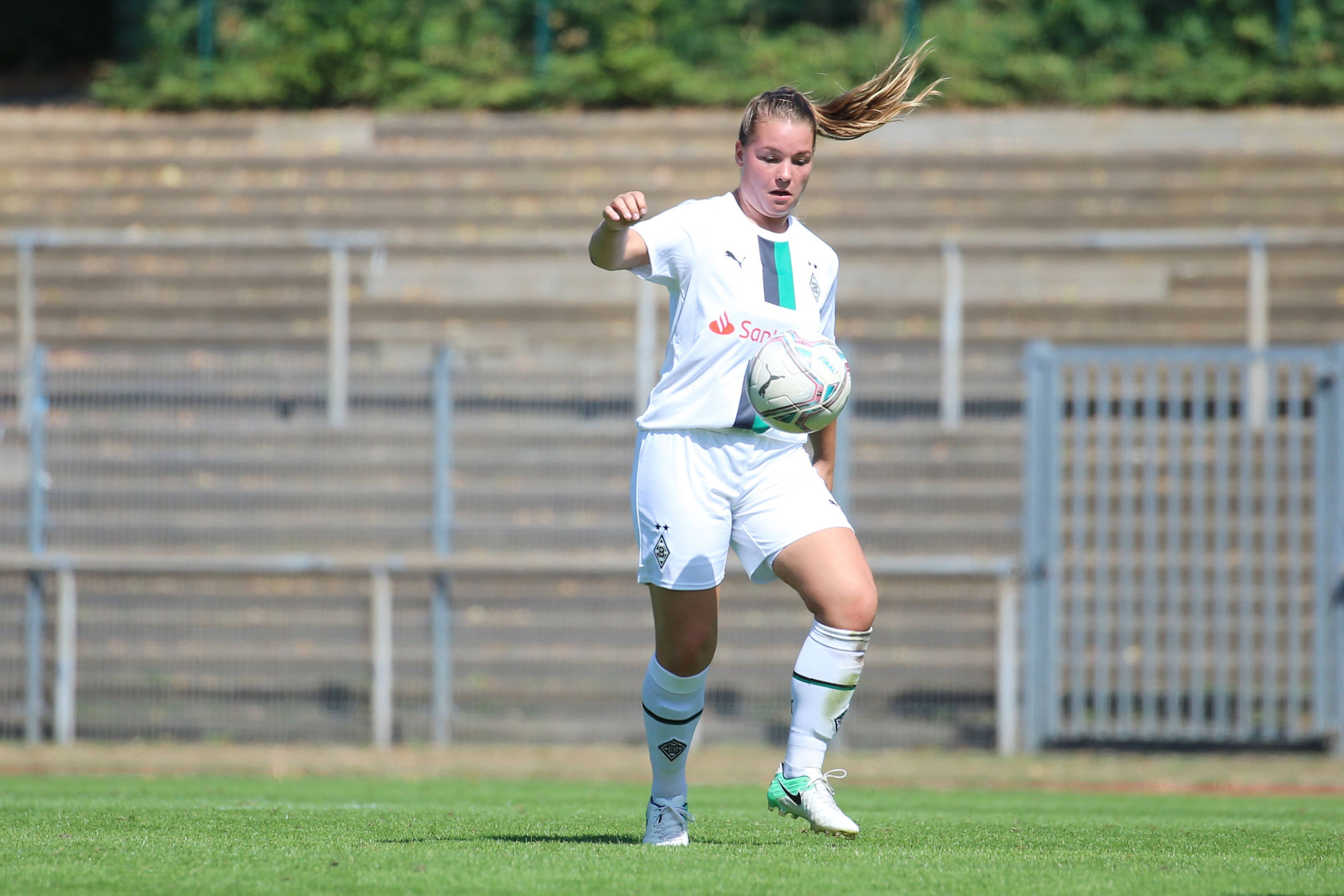 Britt van Rijswijk am 28. August 2022 im Spiel der Frauen von Borussia Mönchengladbach gegen den VFR Warbeyen.