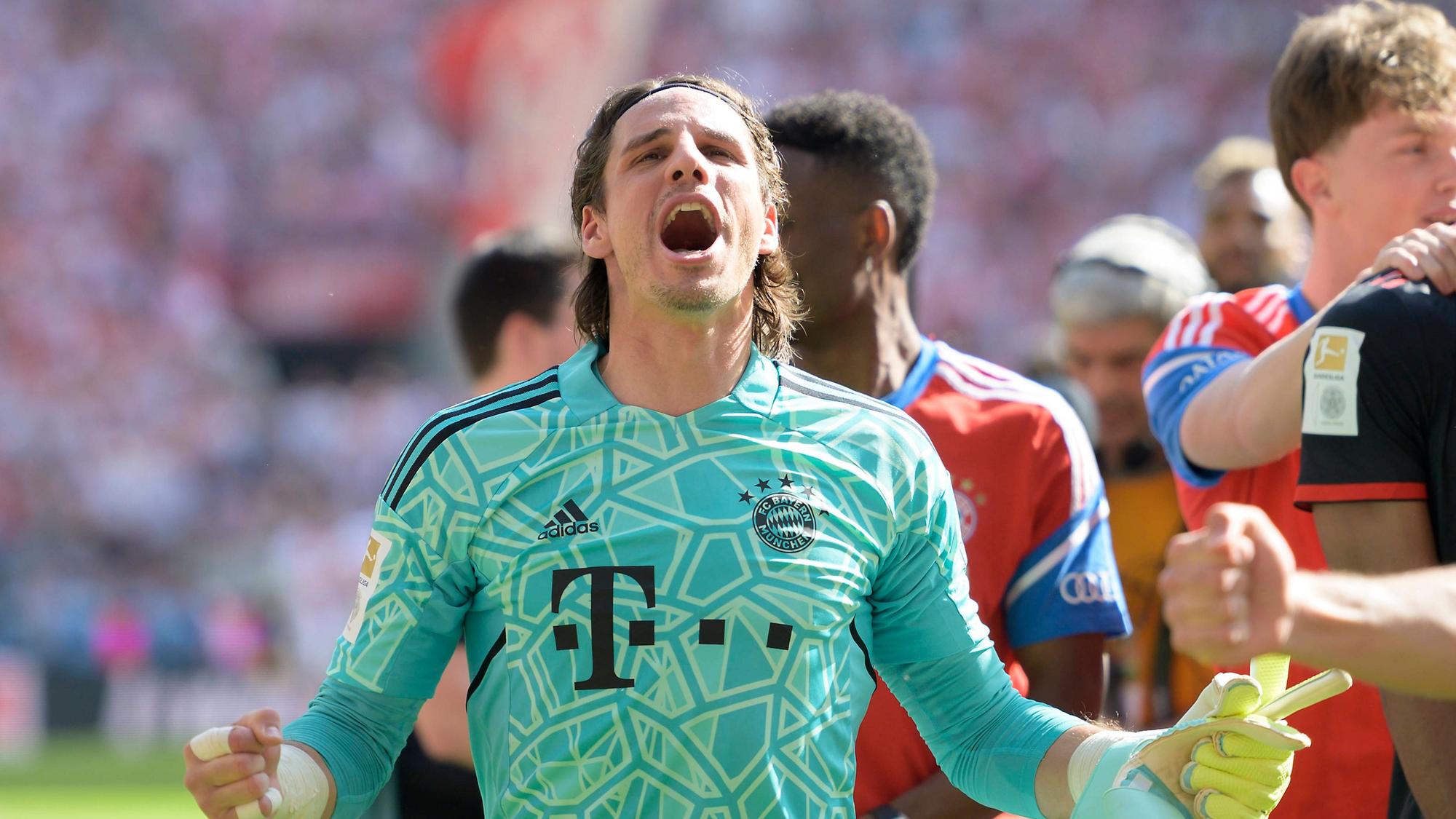 Yann Sommer, Ex-Torwart von Borussia Mönchengladbach, hat am Samstag (27. Mai 2023) mit seinem Klub Bayern München den Gewinn der deutschen Meisterschaft feiern können. Sommer schreit seine Freude heraus.
