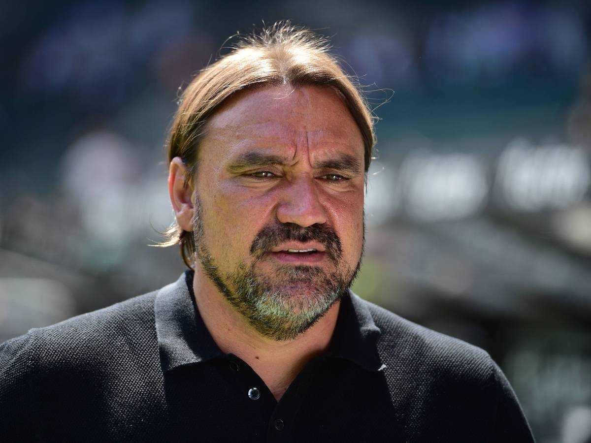 Daniel Farke, Trainer von Borussia Mönchengladbach, am 27. Mai 2023 beim letzten Bundesliga-Spieltag der Saison 2022/23 gegen den FC Augsburg im Borussia-Park.